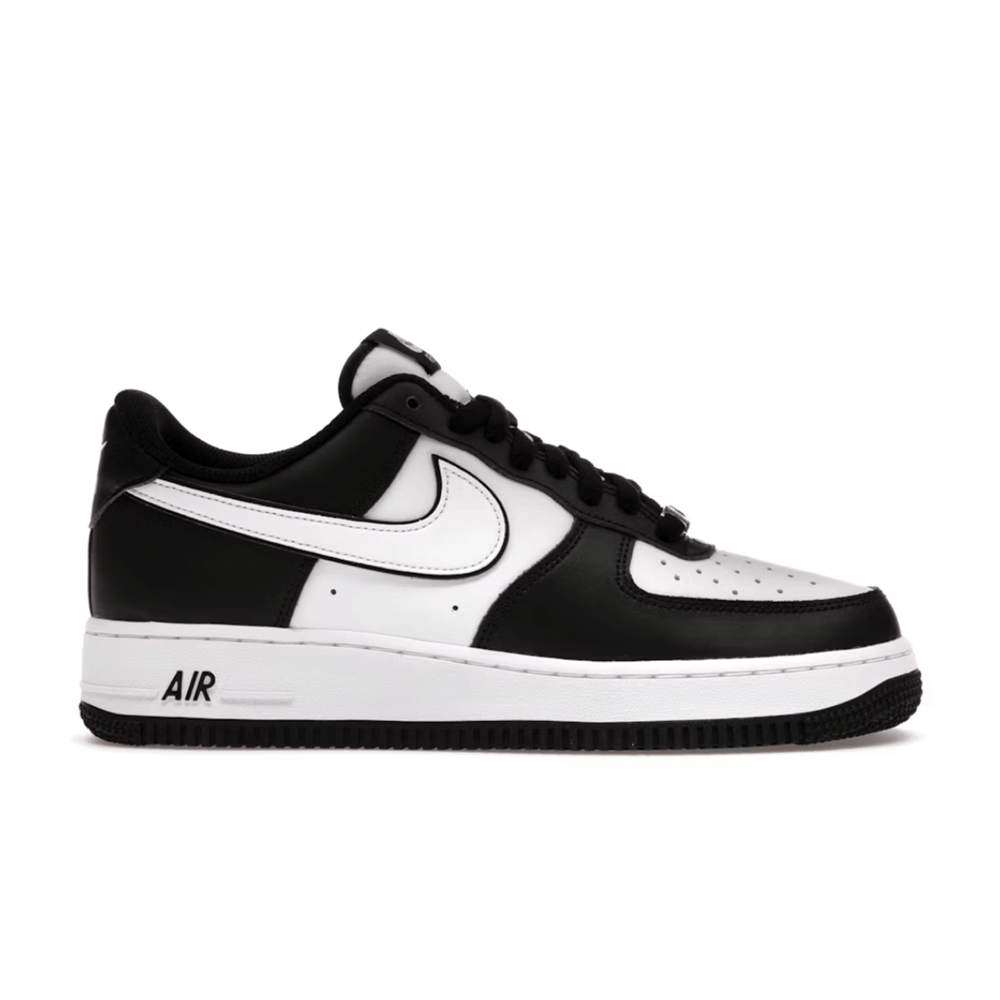 Nike Air Force 1 Low '07 White Swoosh Panda