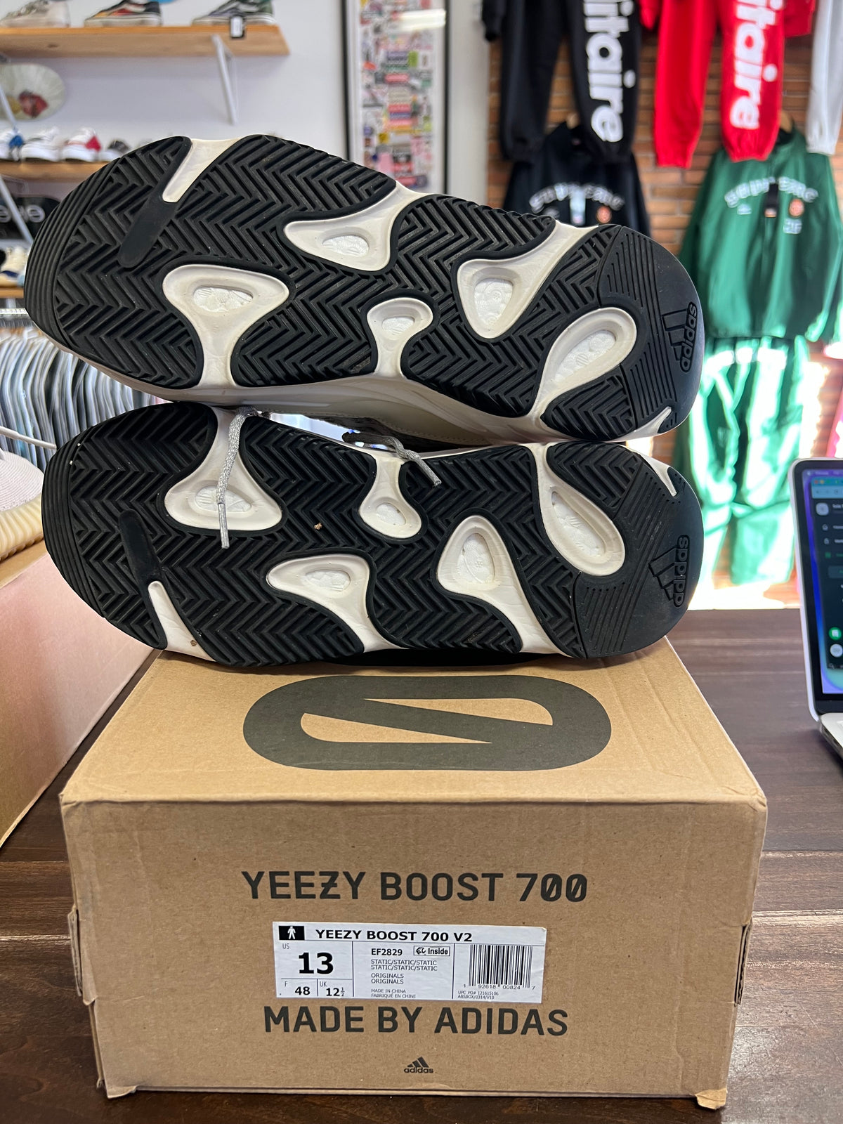 adidas Yeezy Boost 700 V2 Static
