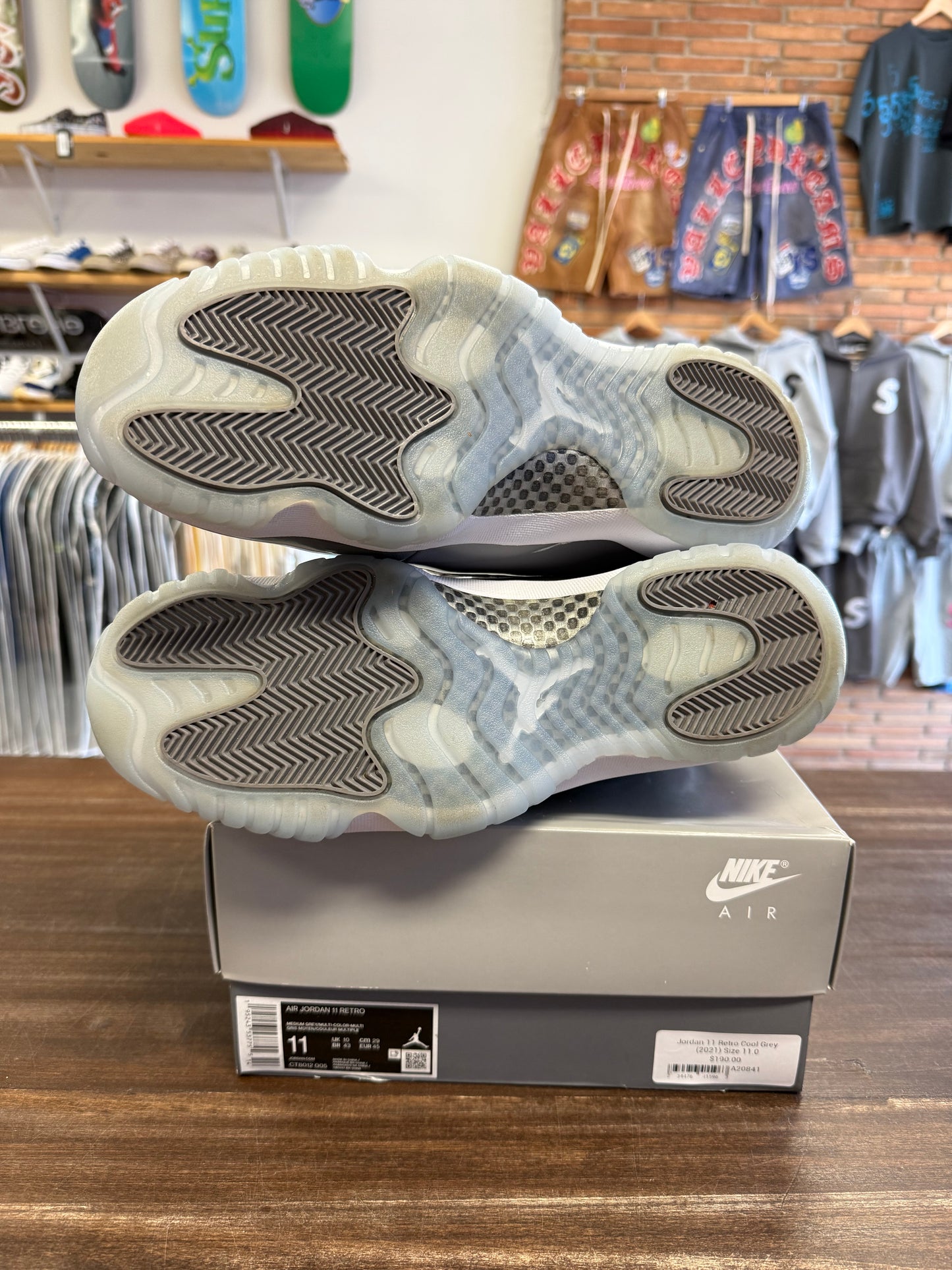 Jordan 11 Retro Cool Grey (2021)