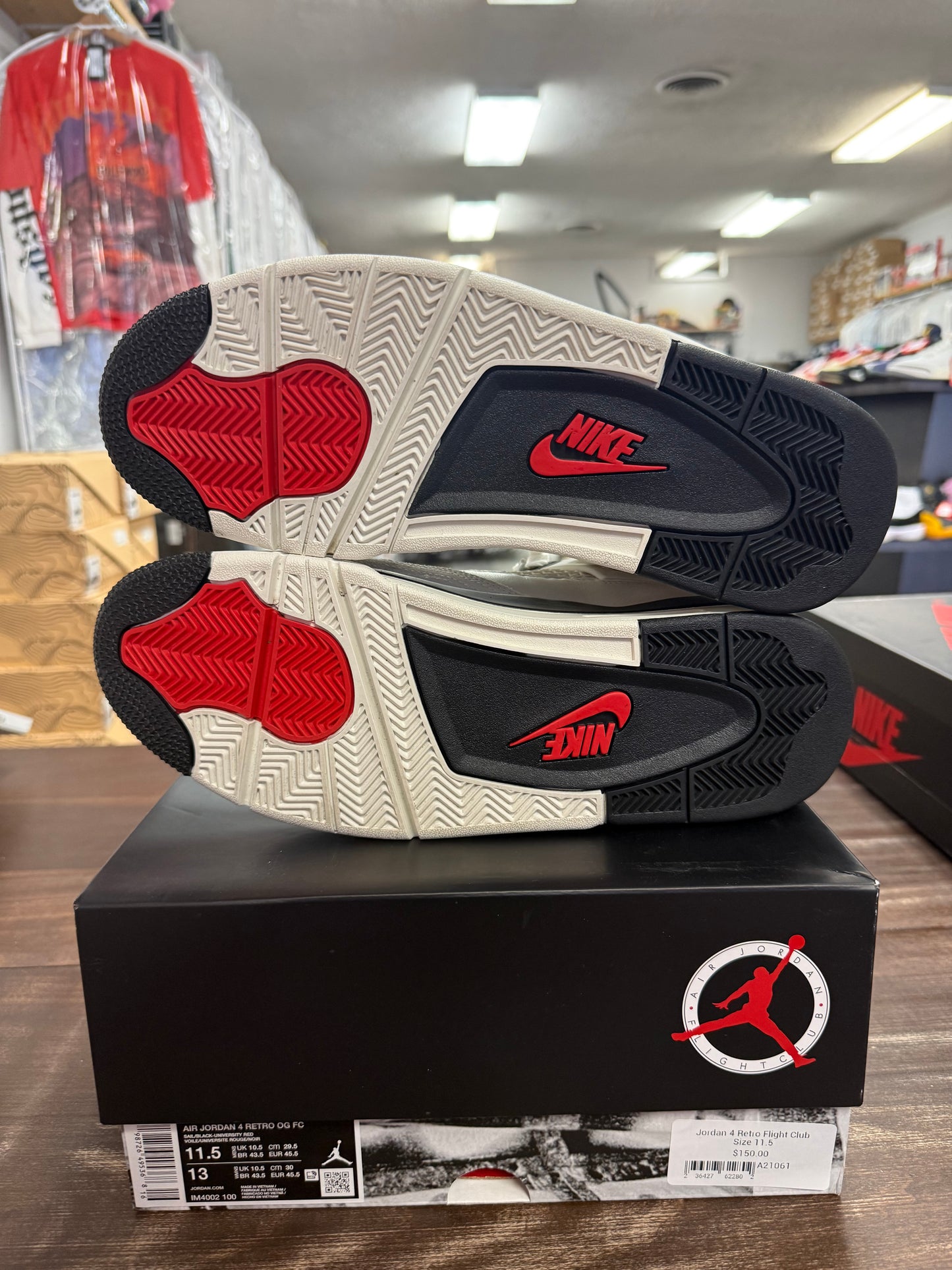 Jordan 4 Retro Flight Club