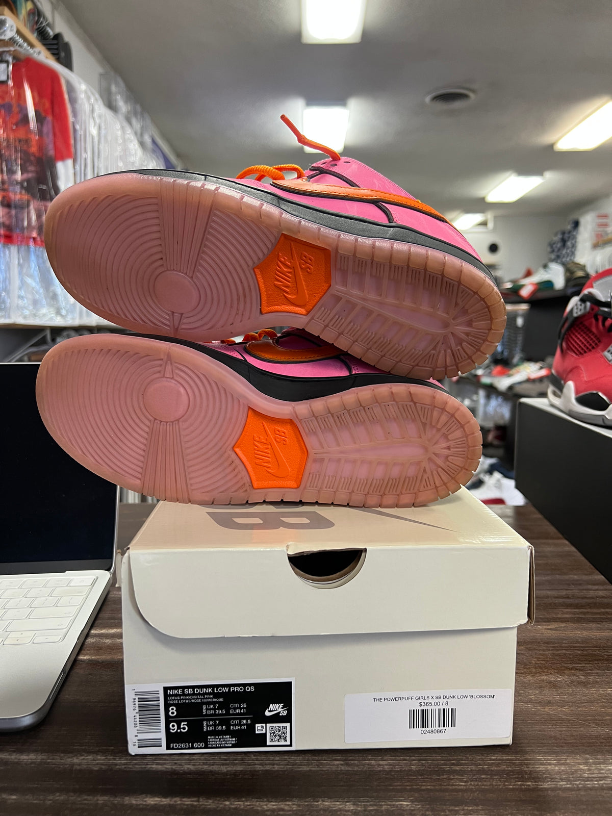 Nike SB Dunk Low The Powerpuff Girls Blossom