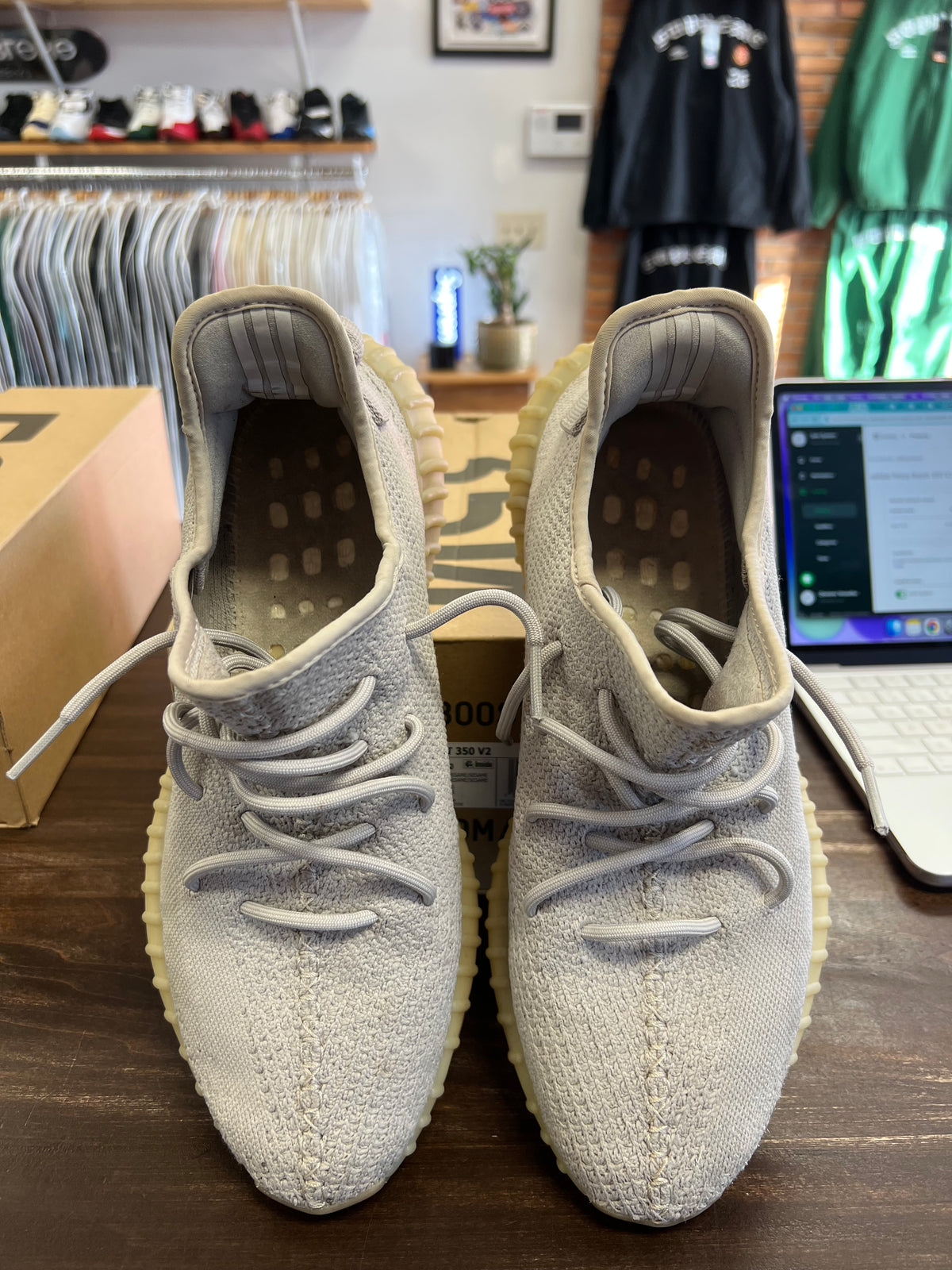 adidas Yeezy Boost 350 V2 Sesame