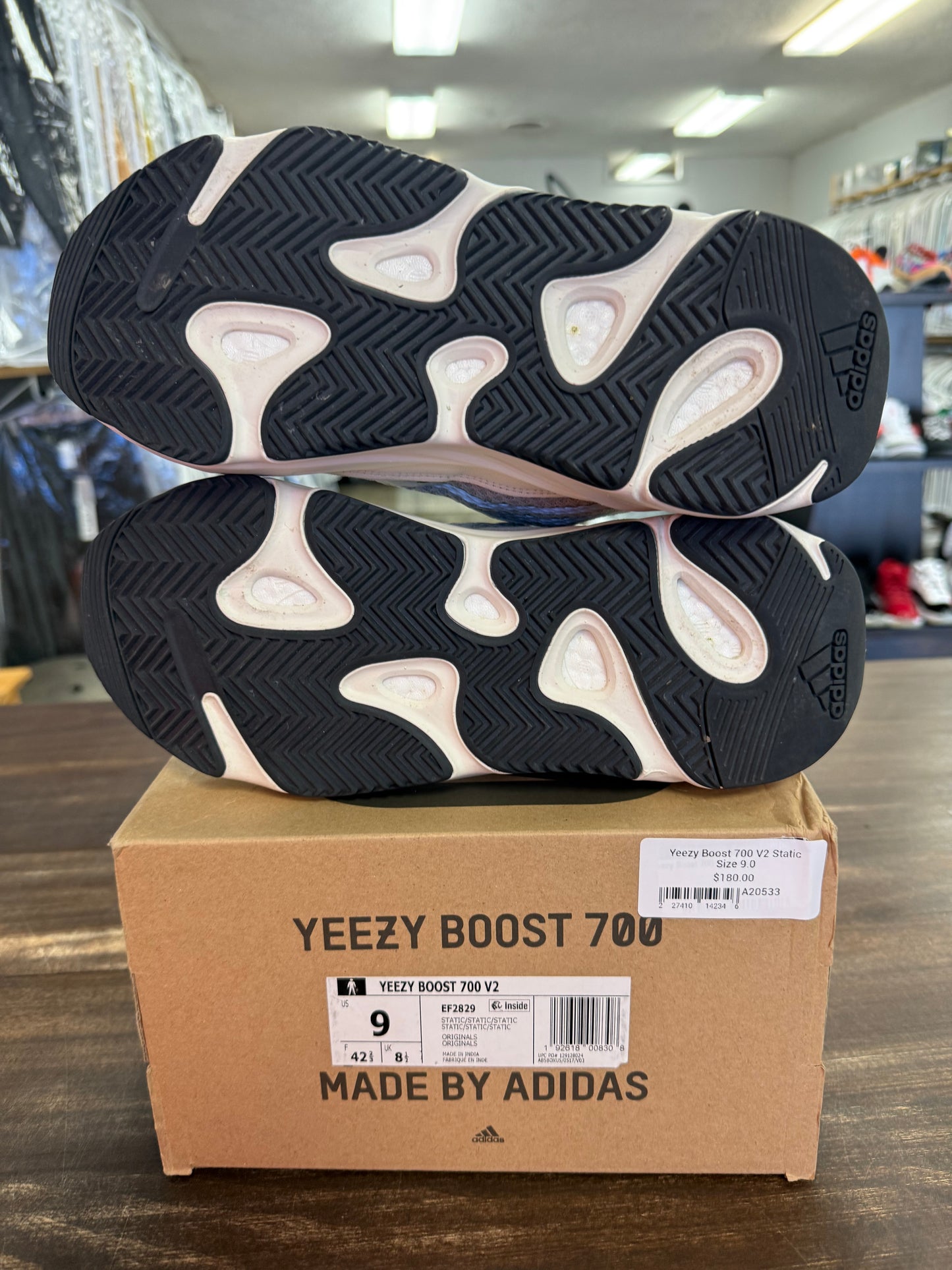 Yeezy Boost 700 V2 Static