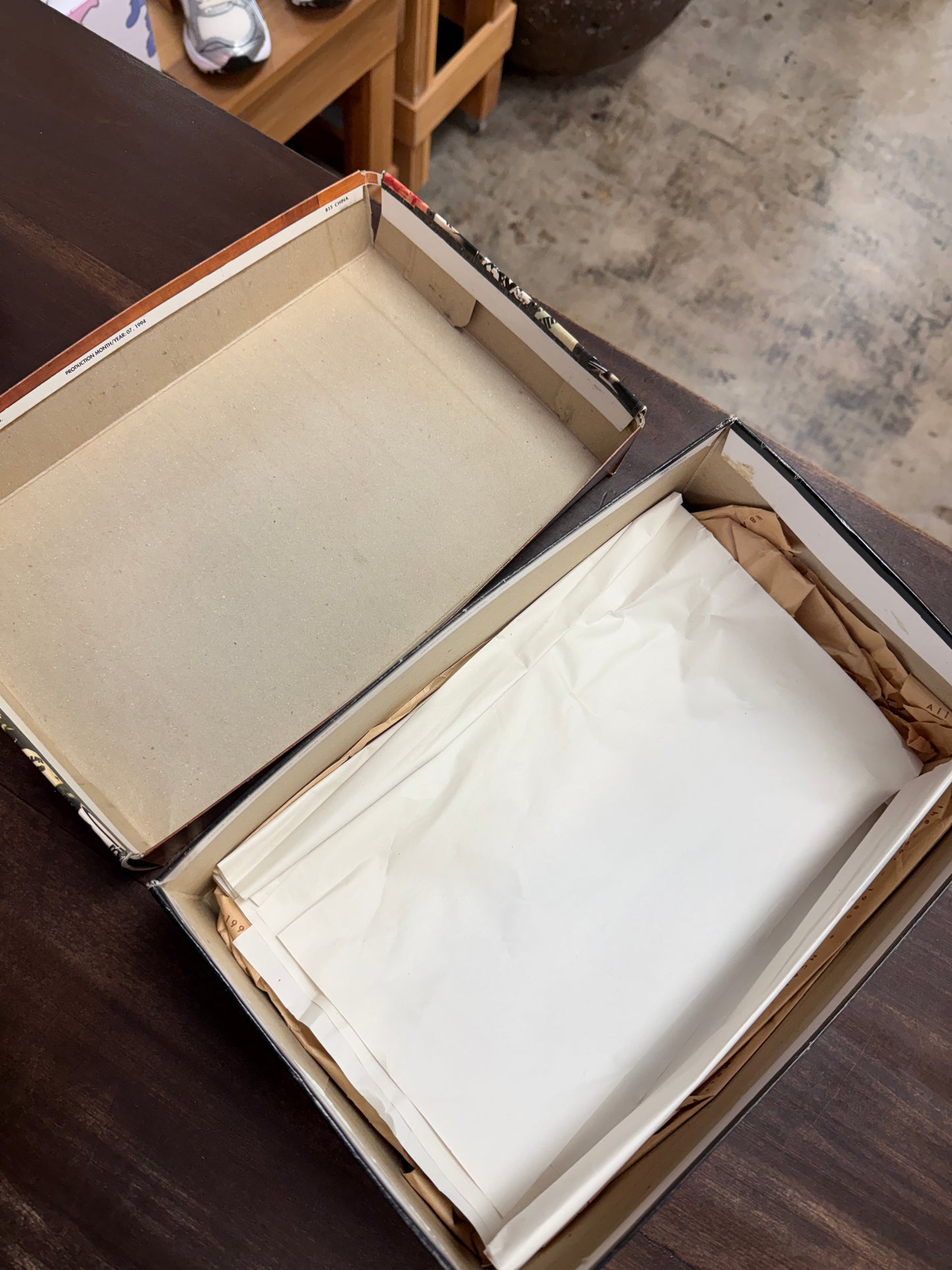 Jordan 1 Retro Bred (1994)