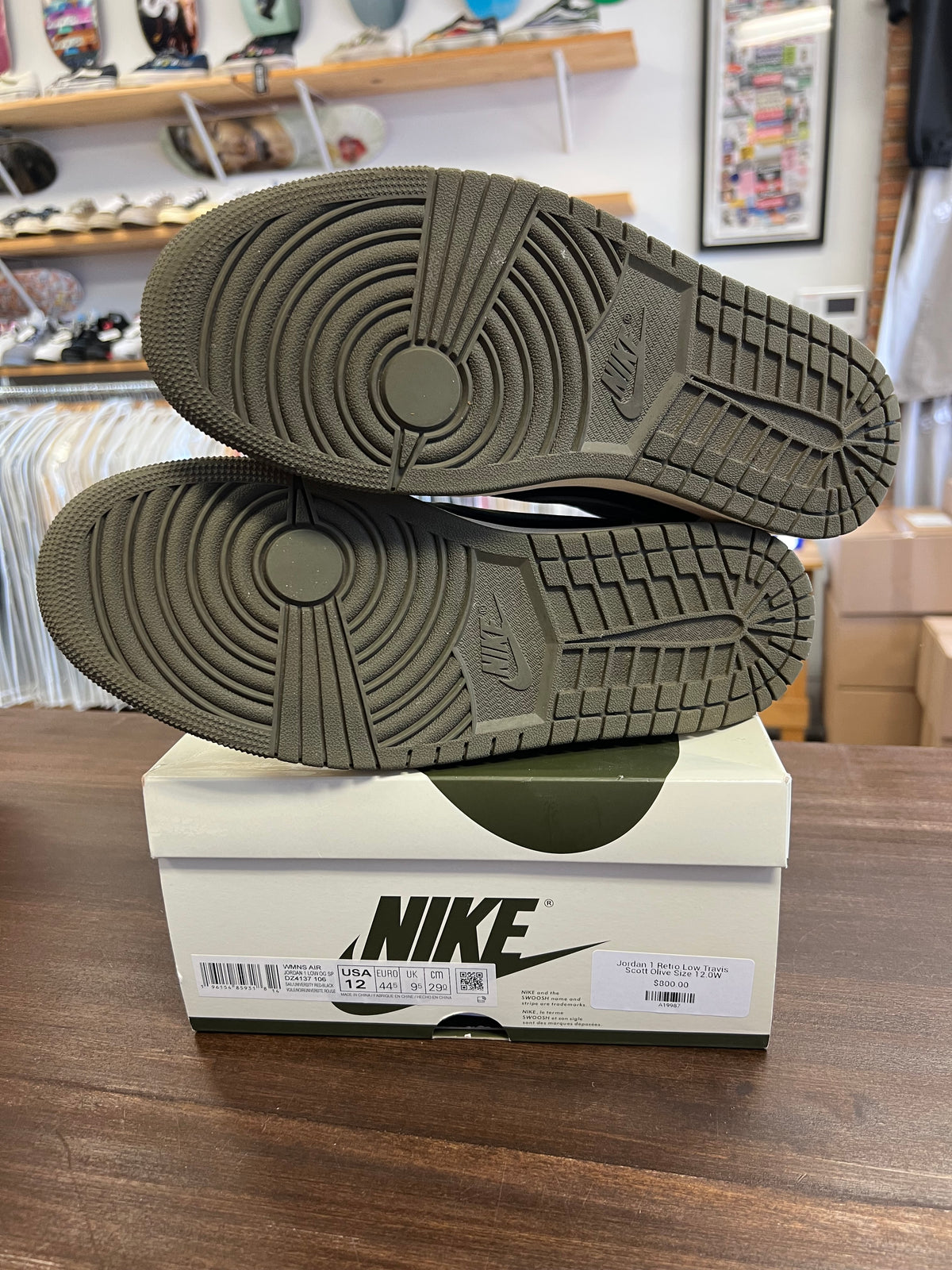 Jordan 1 Retro Low Travis Scott Olive