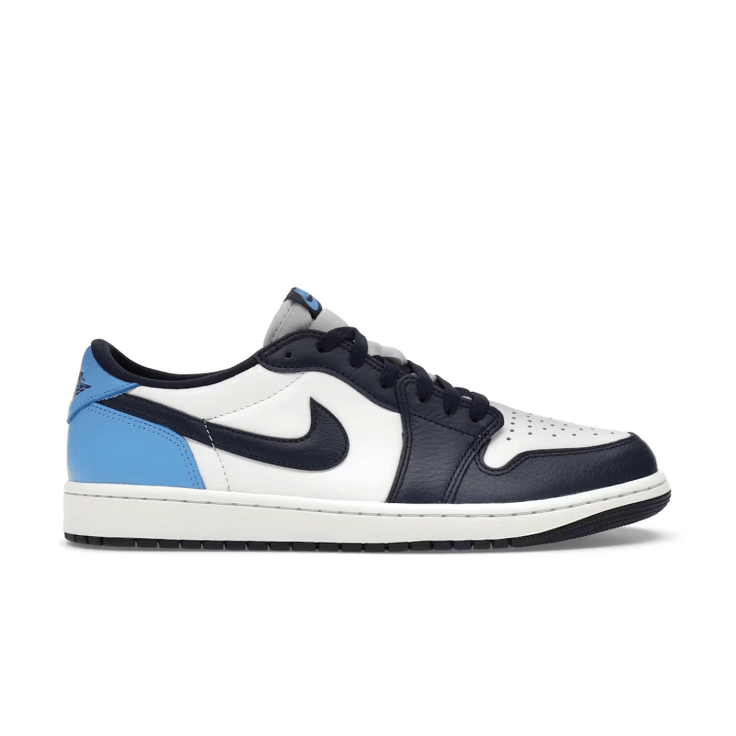 Jordan 1 Low OG Obsidian UNC
