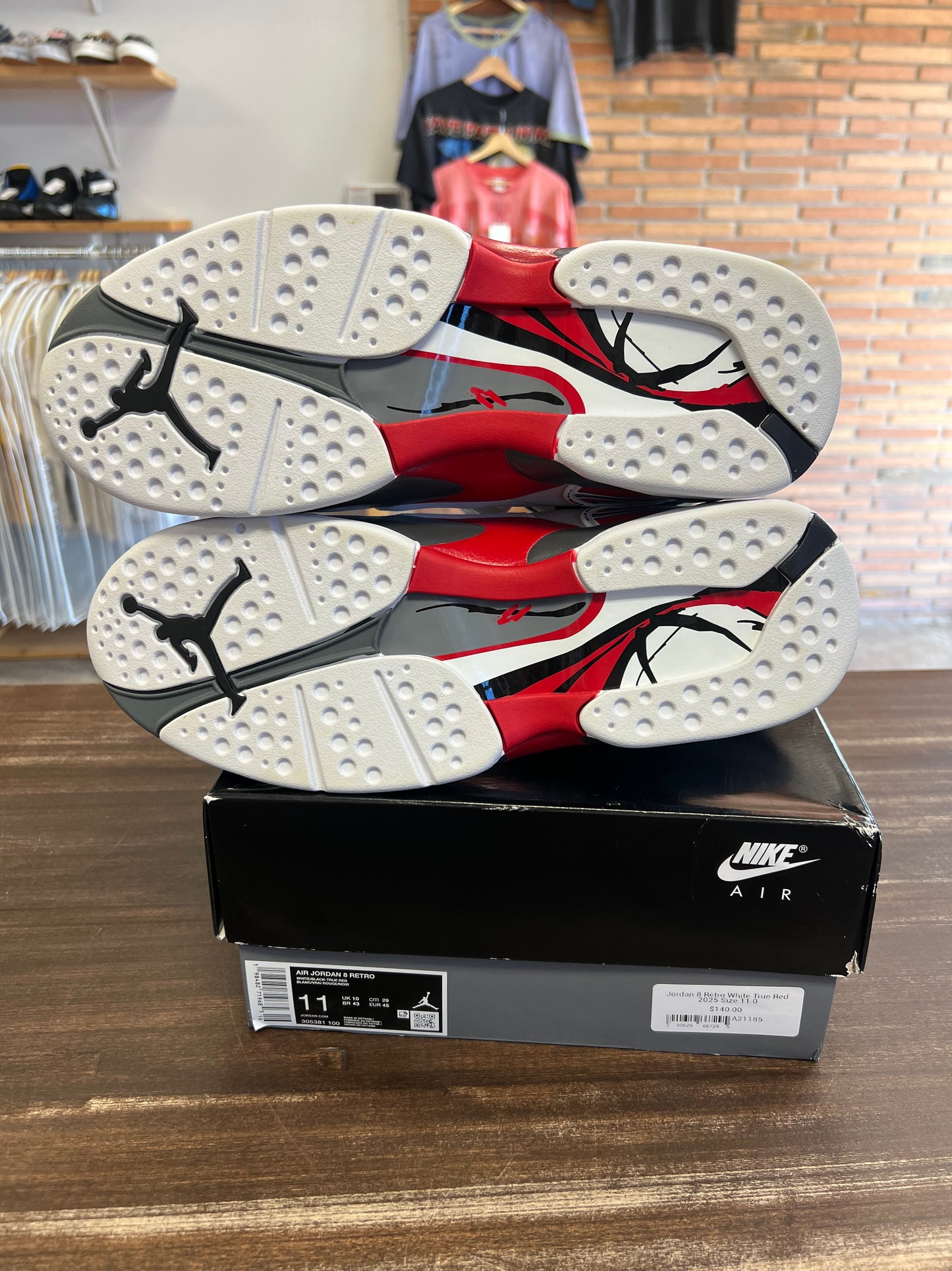 Jordan 8 Retro White True Red 2025