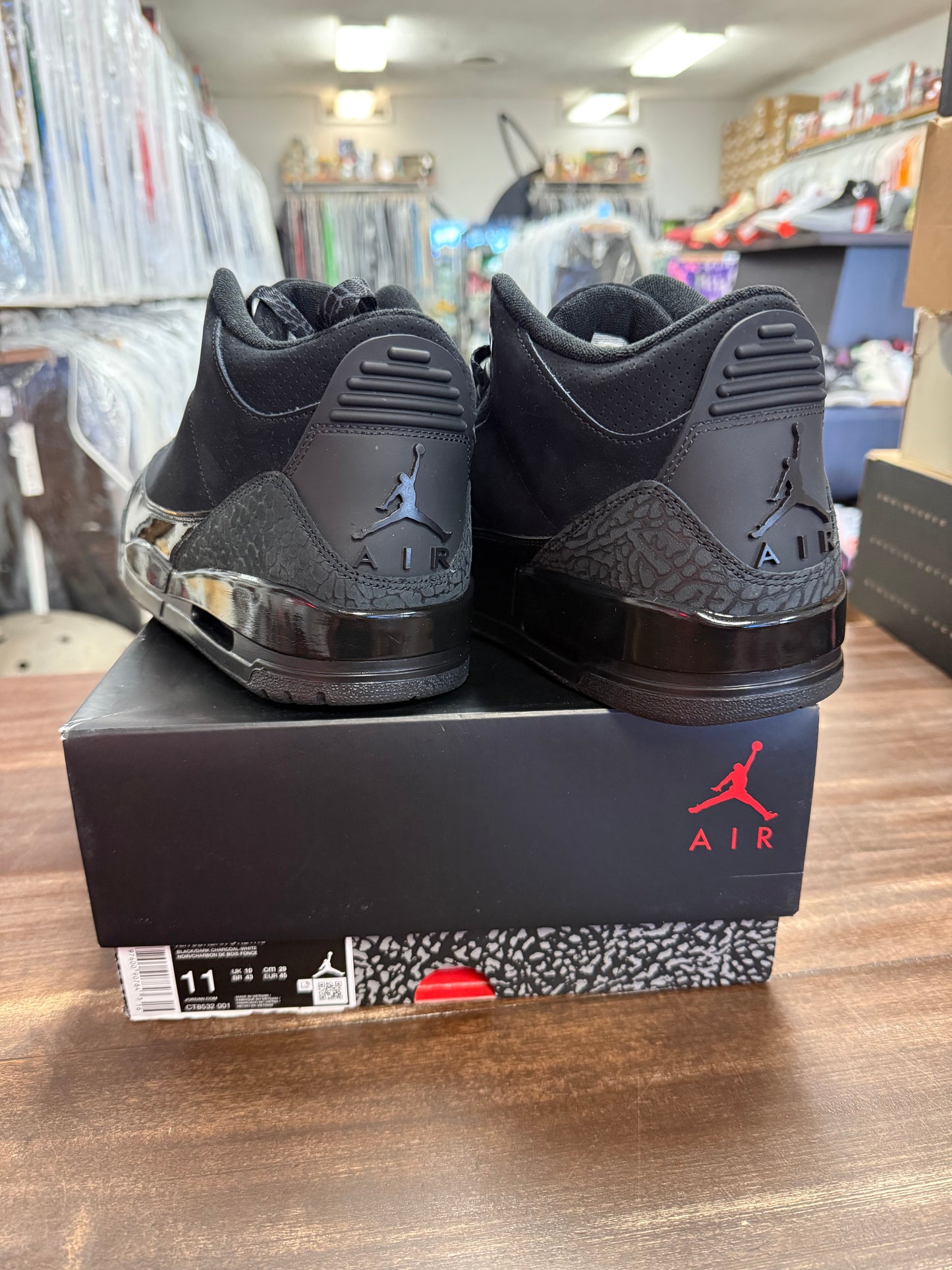 Jordan 3 Retro Black Cat 2025