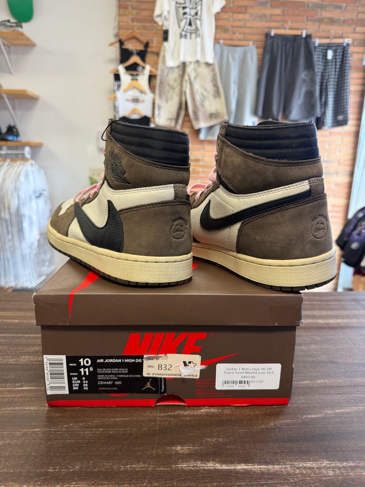 Jordan 1 Retro High OG SP Travis Scott Mocha