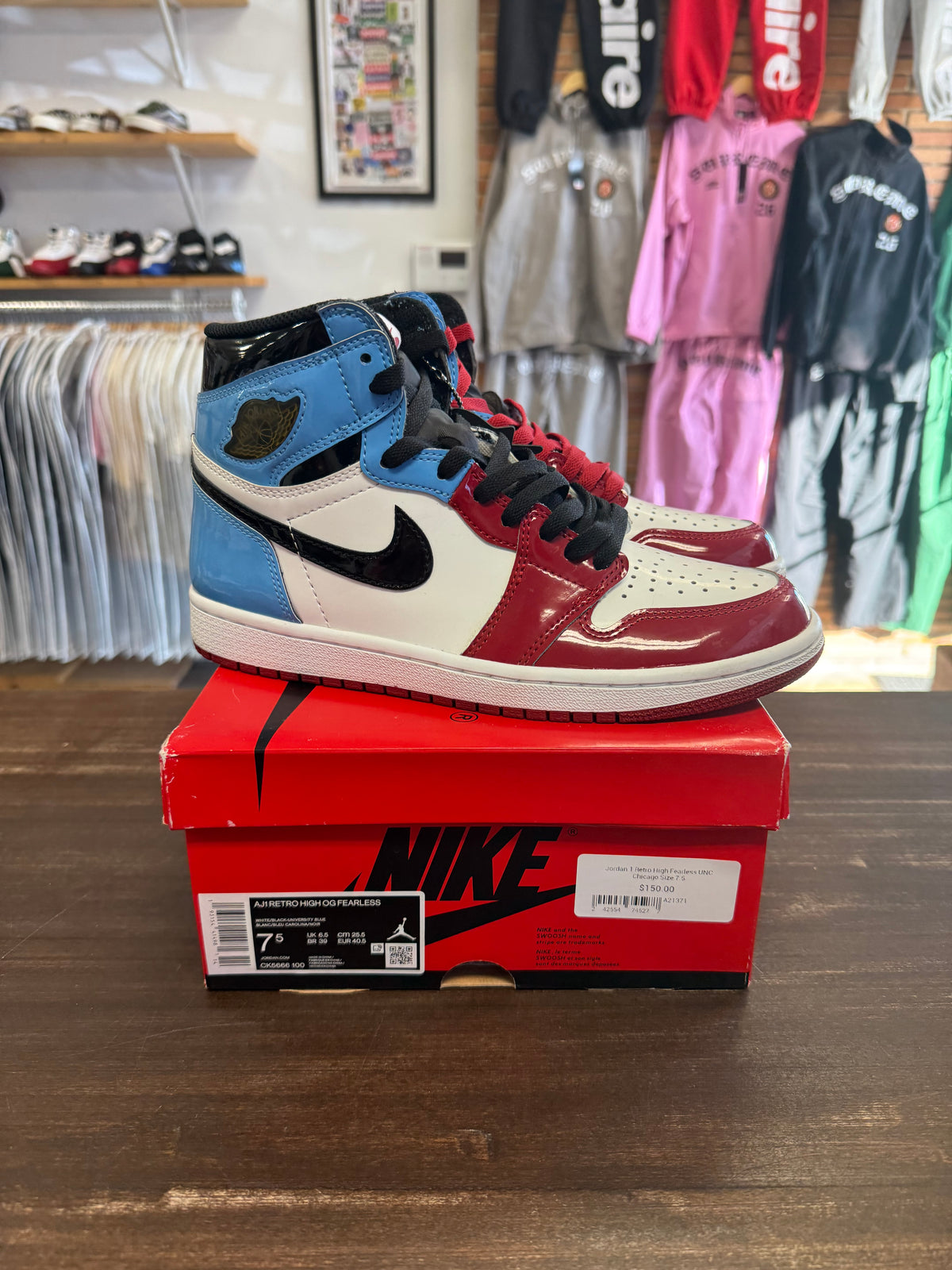 Jordan 1 Retro High Fearless UNC Chicago