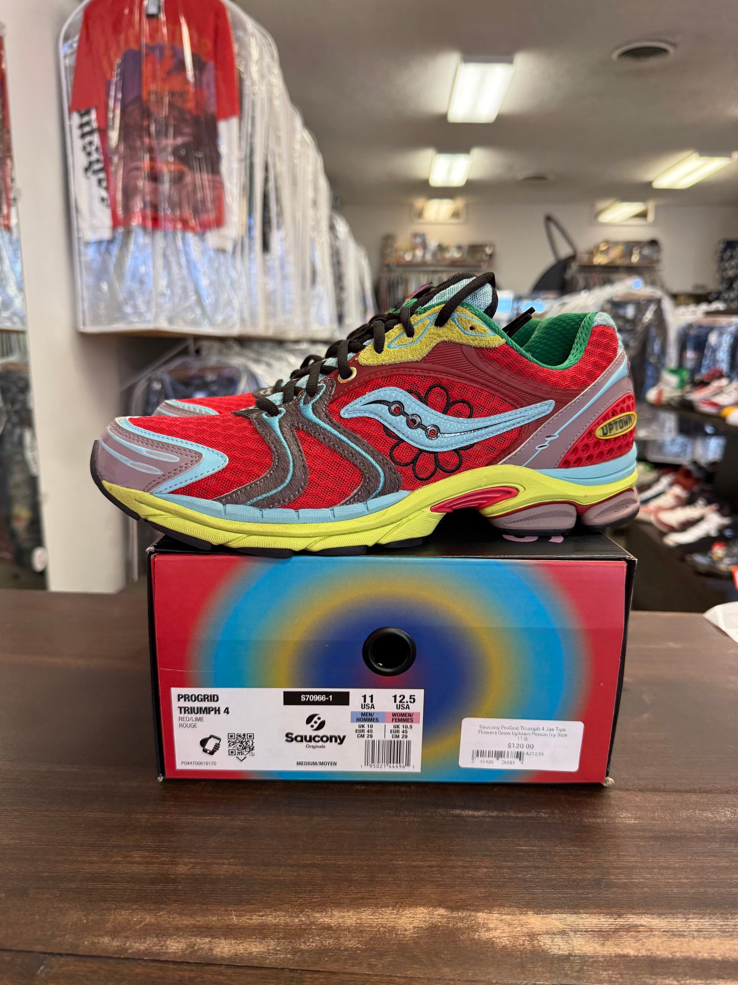 Saucony ProGrid Triumph 4 Jae Tips Flowers Grow Uptown Poison Ivy