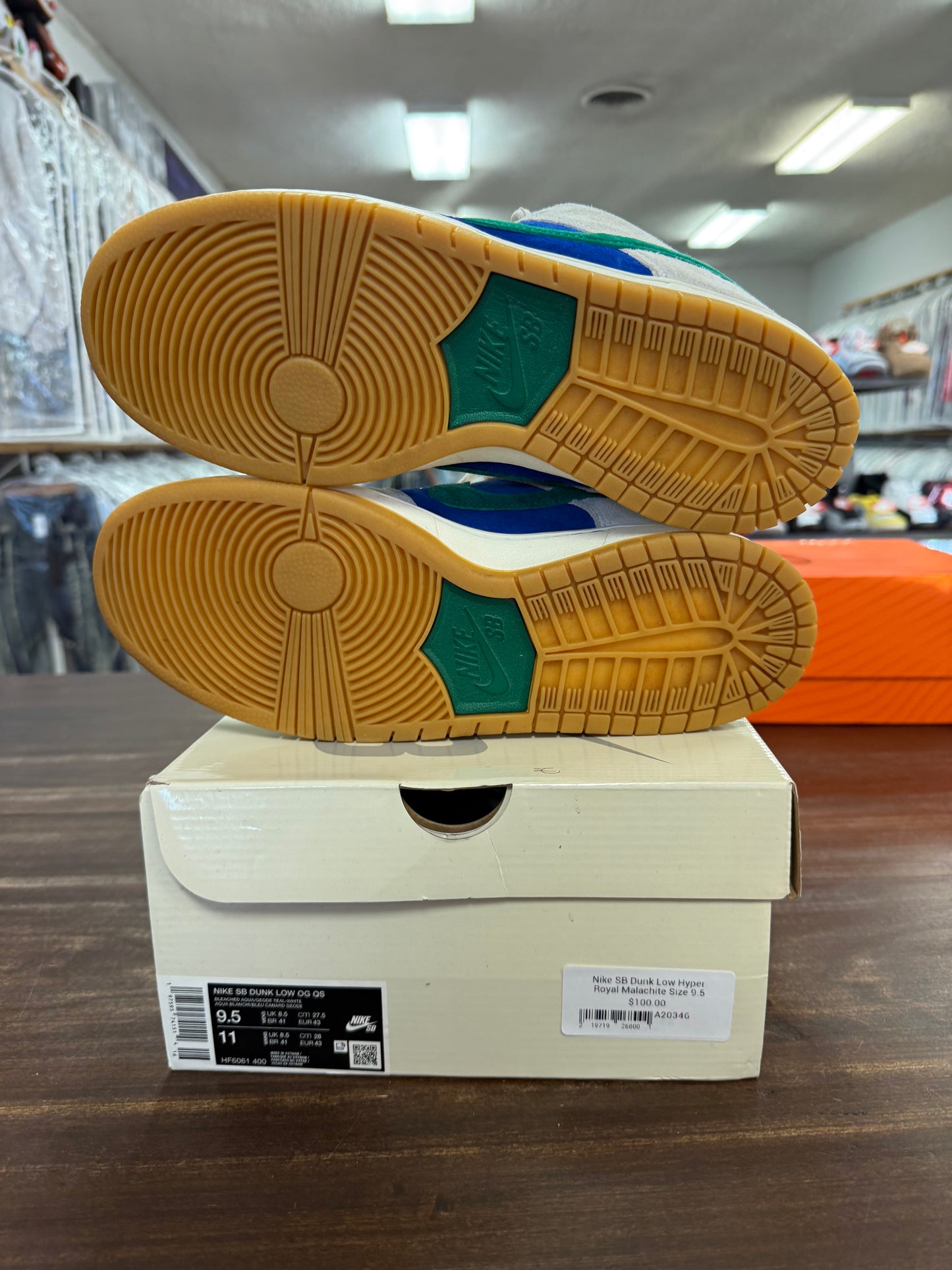 Nike SB Dunk Low Hyper Royal Malachite