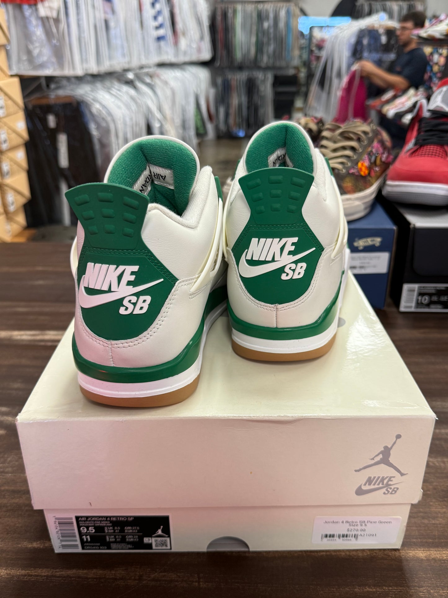 Jordan 4 Retro SB Pine Green