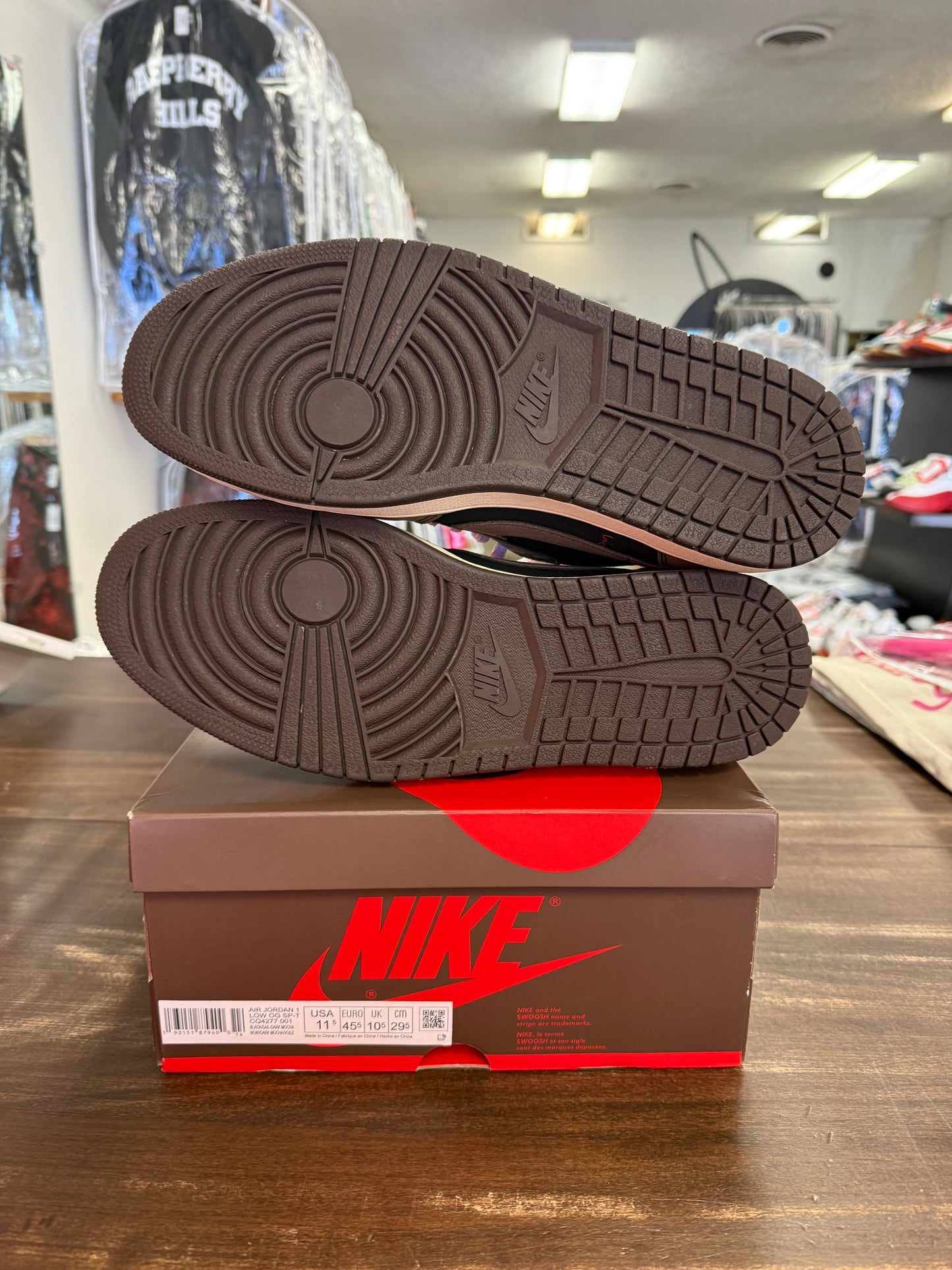 Jordan 1 Retro Low OG SP Travis Scott Mocha