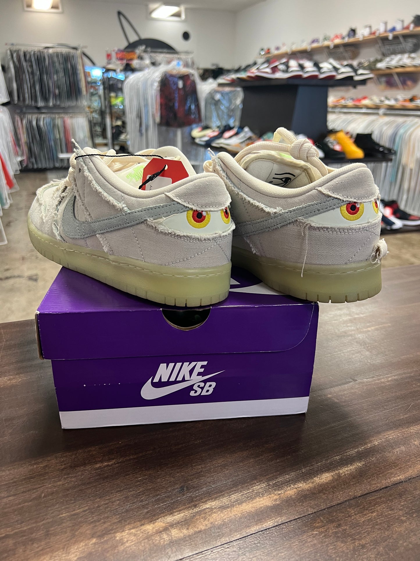 Nike SB Dunk Low Mummy