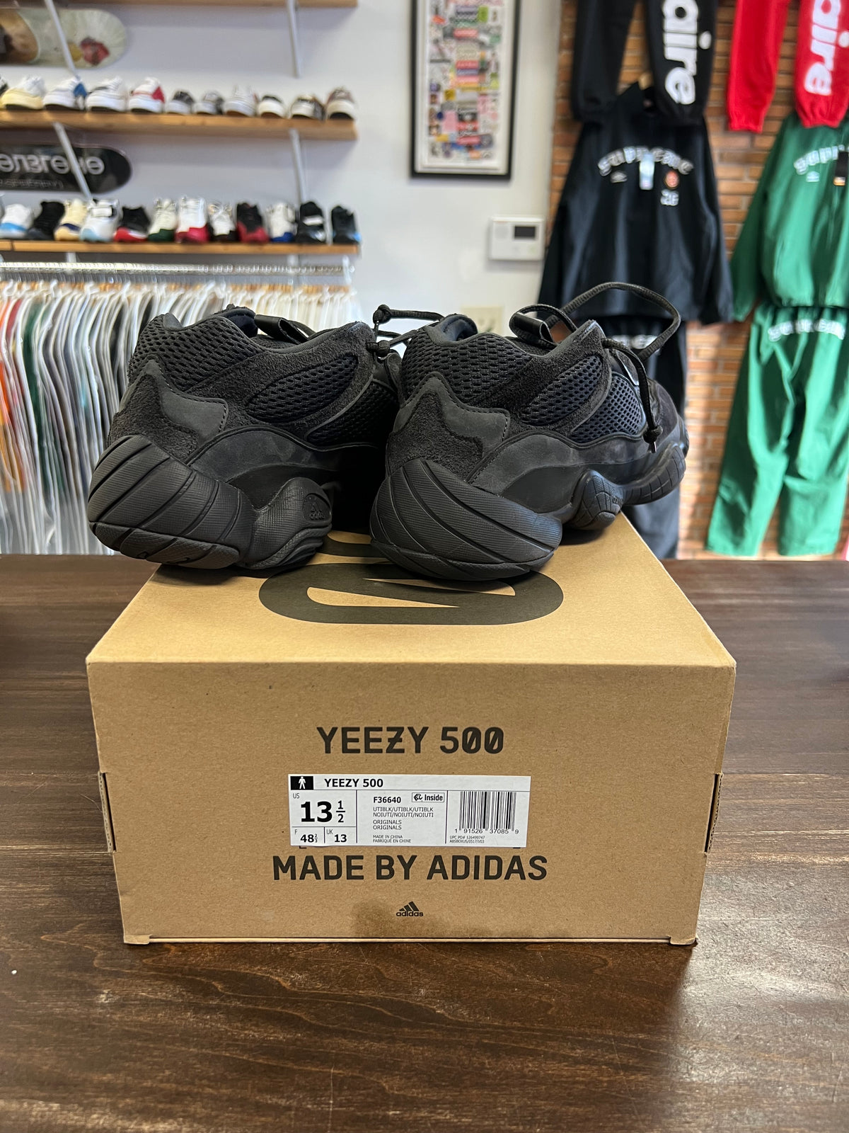 adidas Yeezy 500 Utility Black