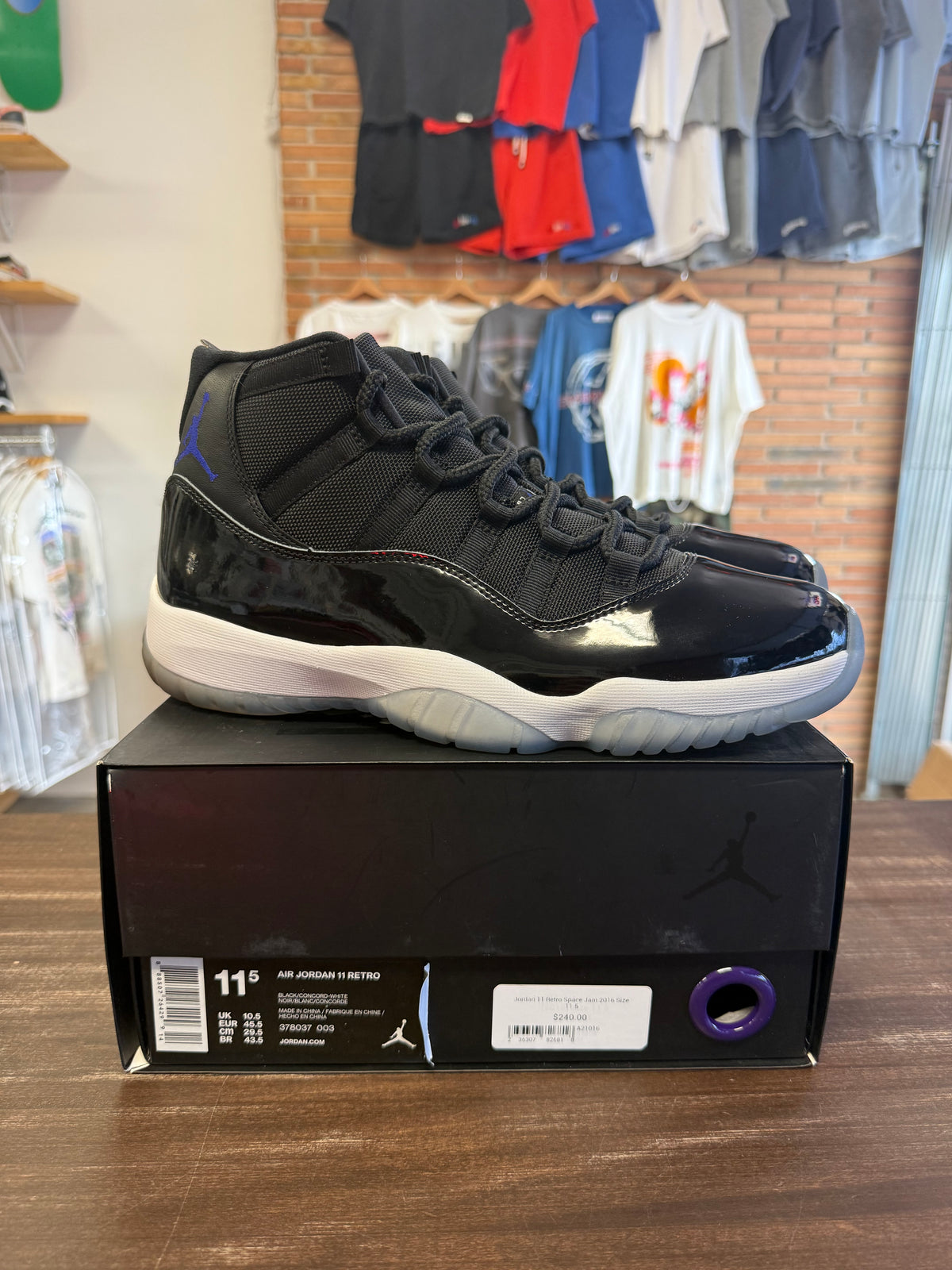 Jordan 11 Retro Space Jam 2016