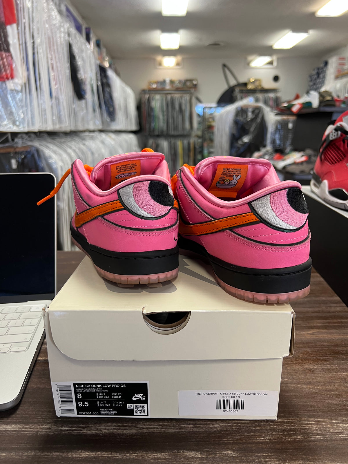 Nike SB Dunk Low The Powerpuff Girls Blossom