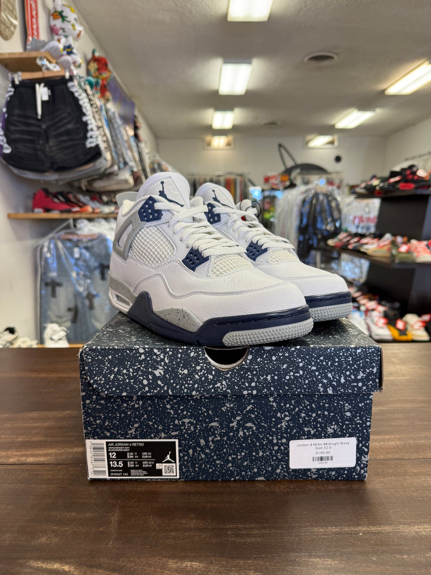 Jordan 4 Retro Midnight Navy