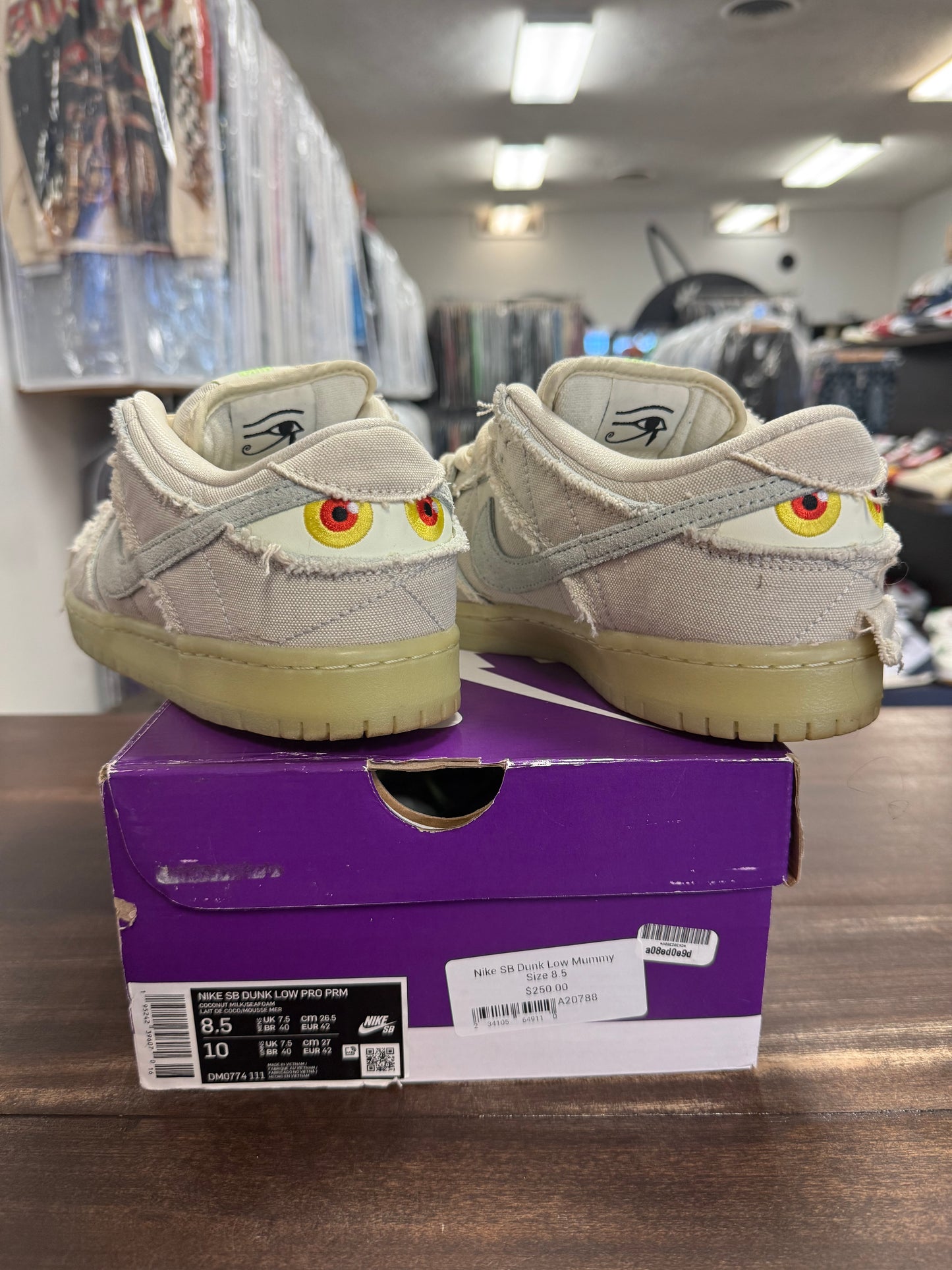 Nike SB Dunk Low Mummy