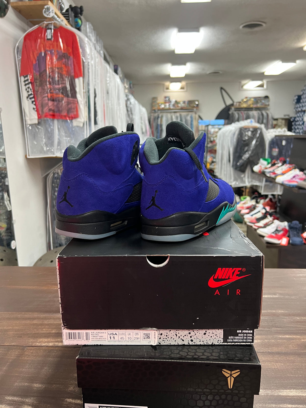 Jordan 5 Alternate Grape