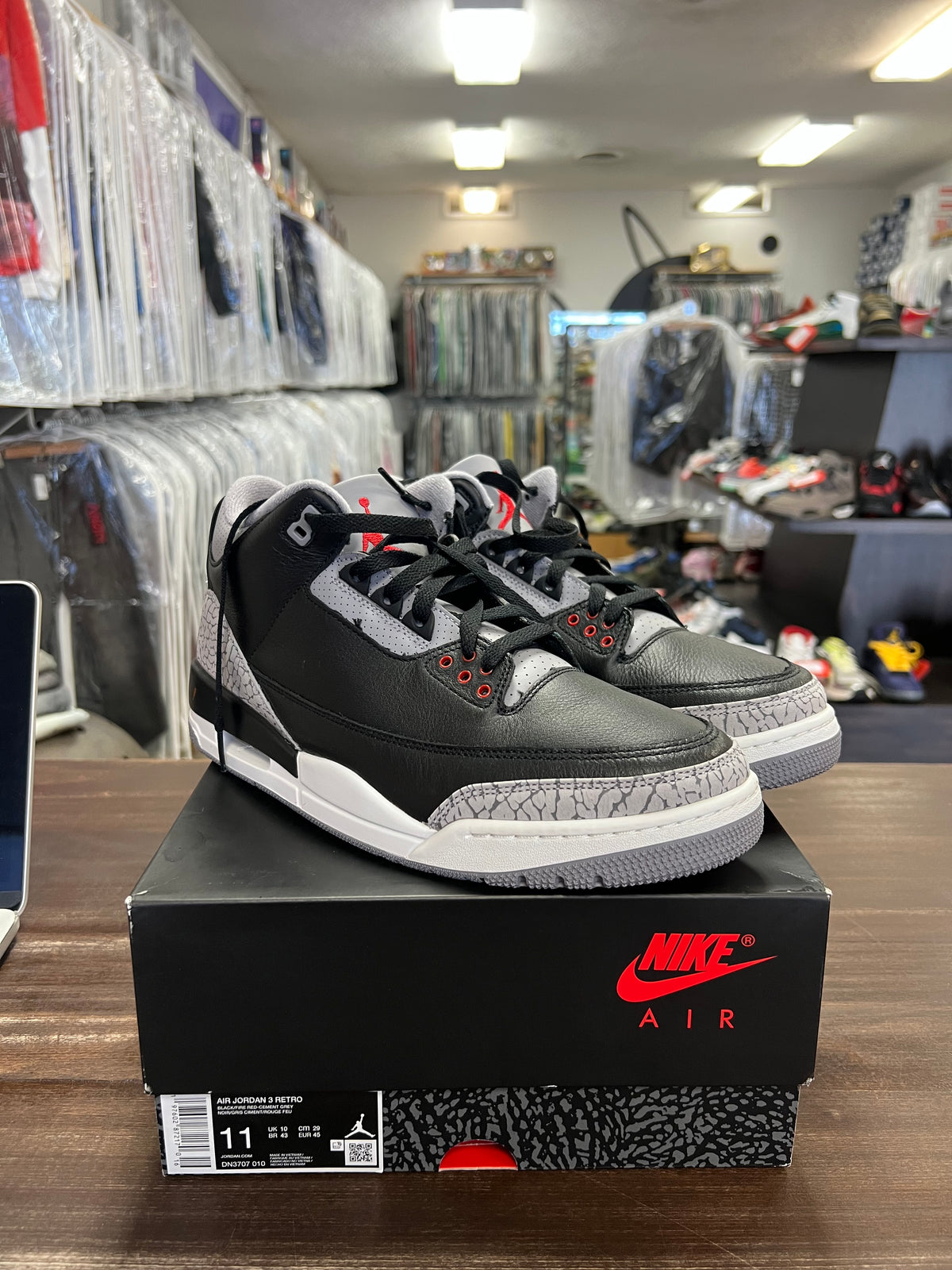 Jordan 3 Retro OG Black Cement (2024)