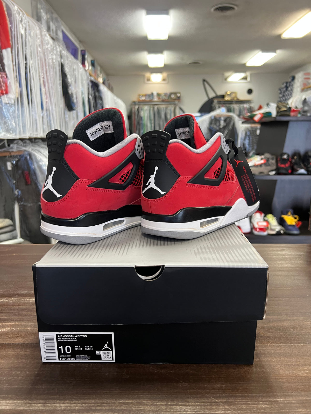 Jordan 4 Retro Toro Bravo (2026)