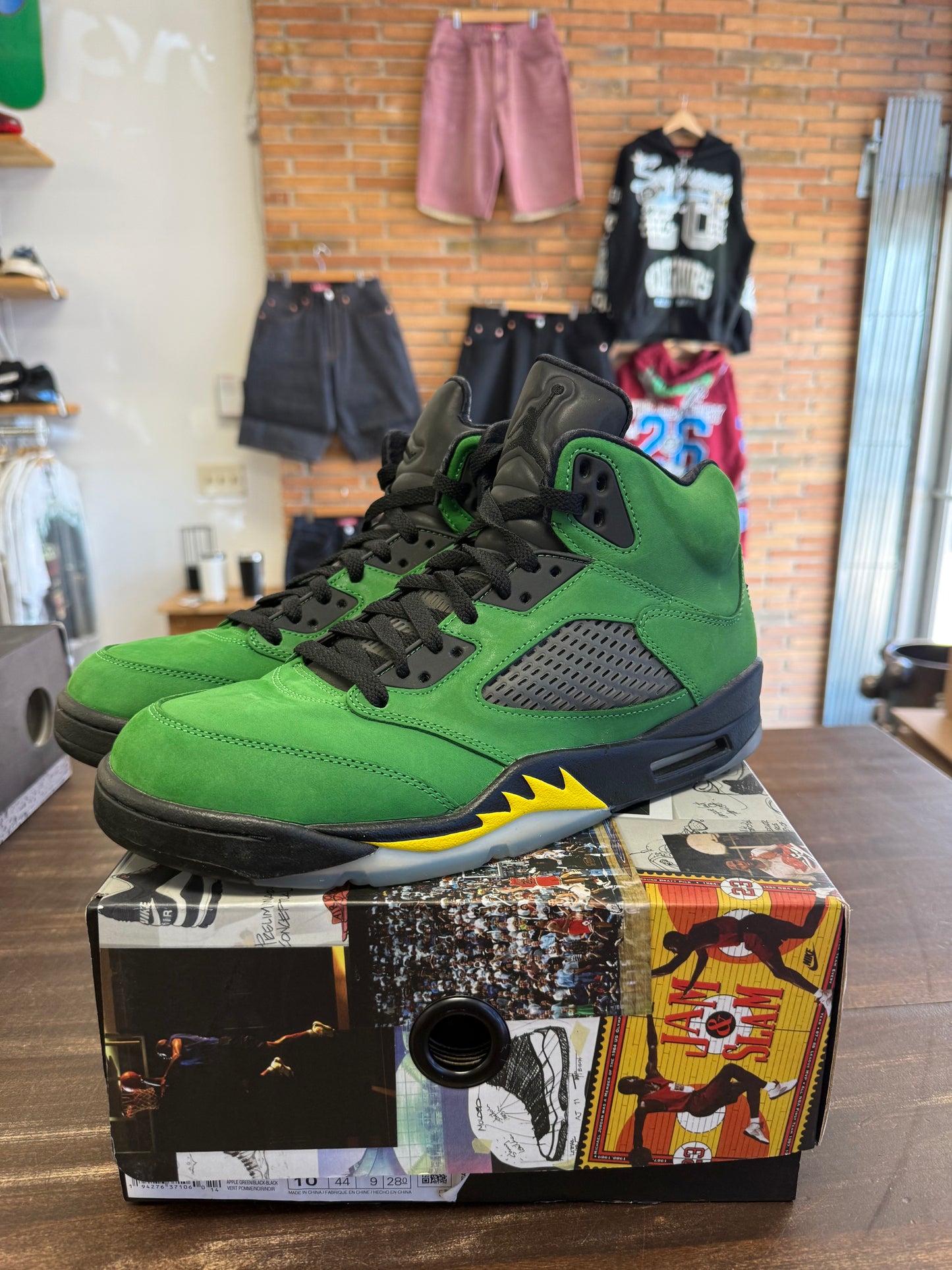 Jordan 5 Retro SE Oregon