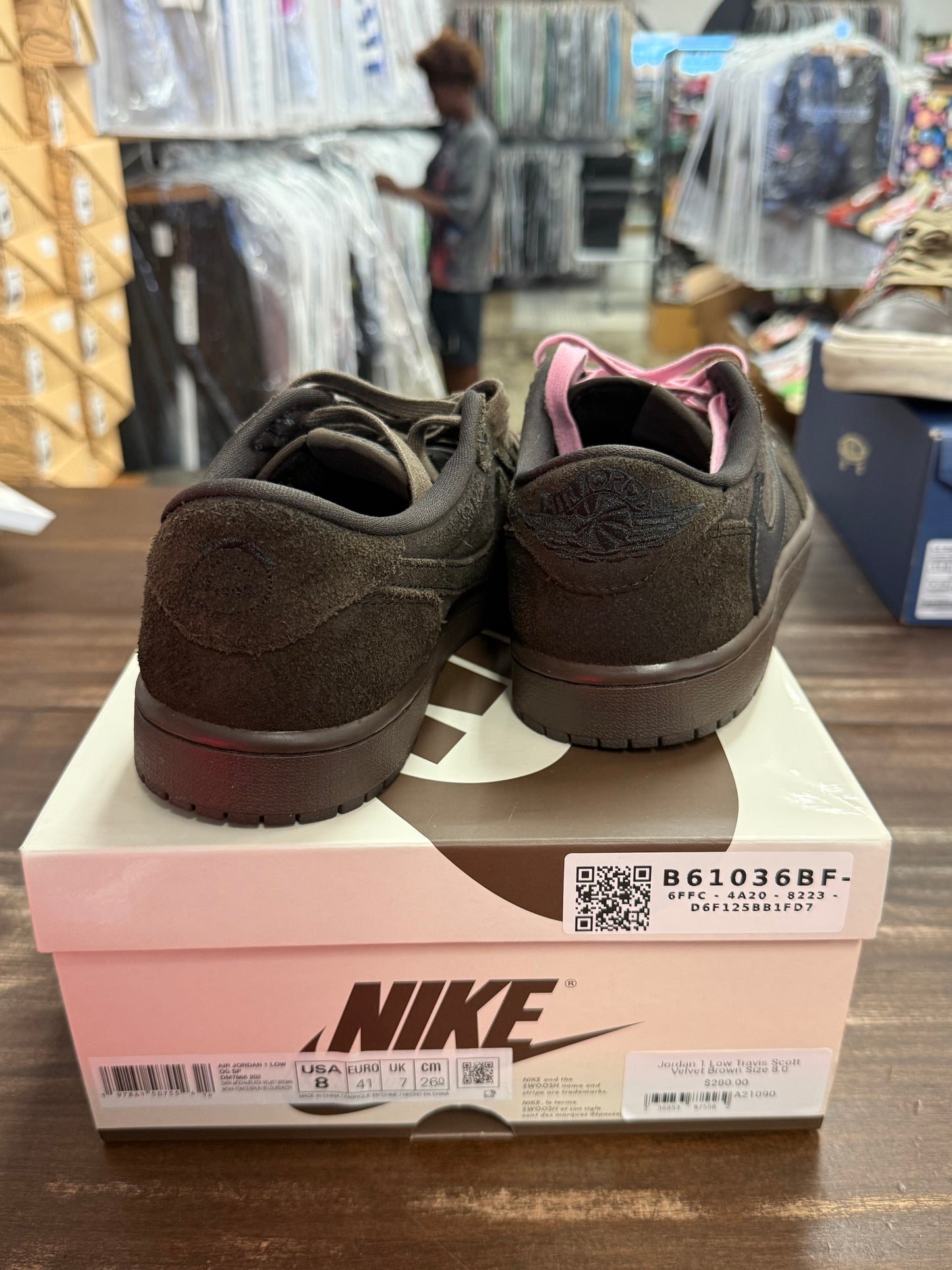 Jordan 1 Low Travis Scott Velvet Brown