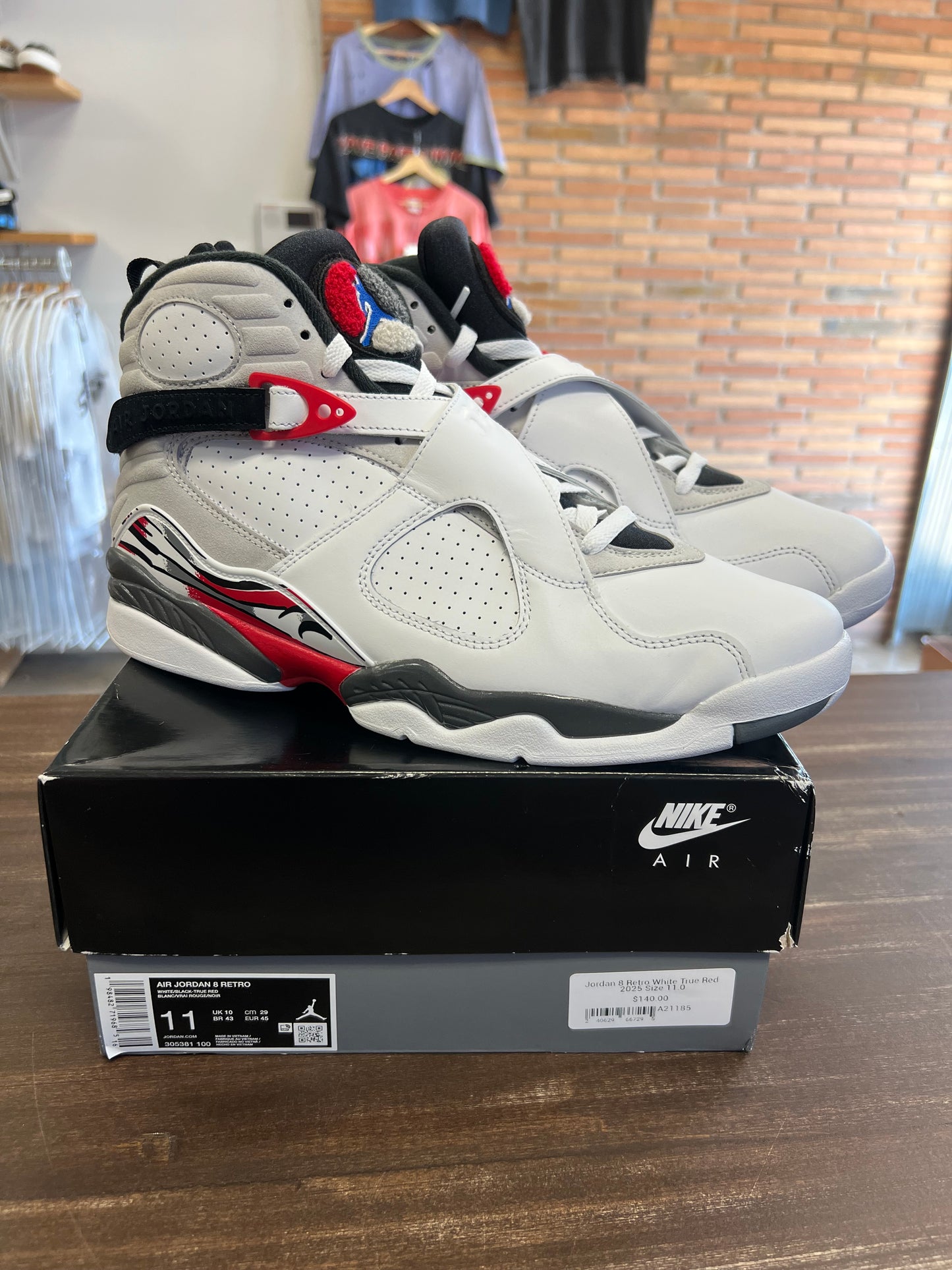 Jordan 8 Retro White True Red 2025