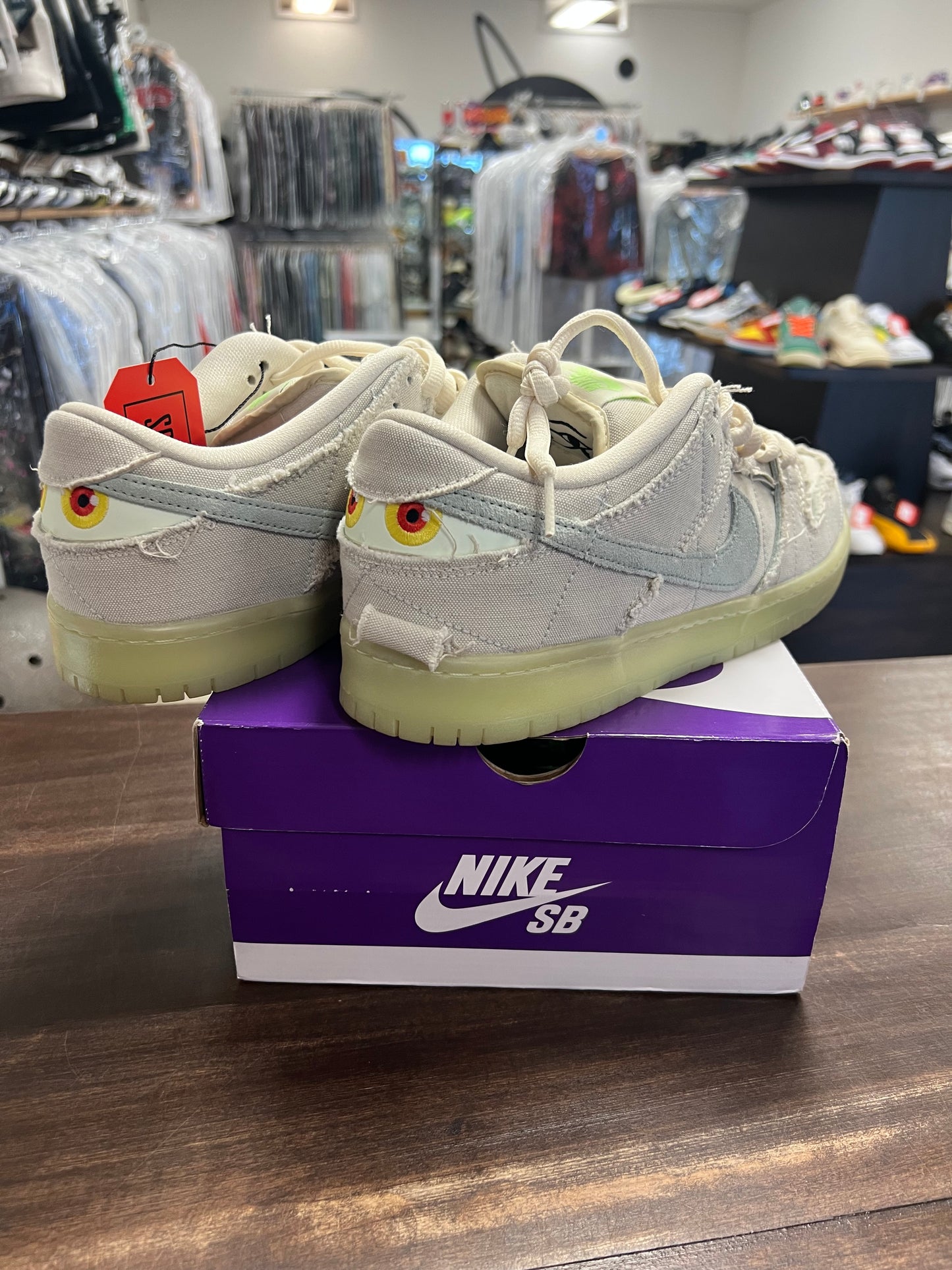 Nike SB Dunk Low Mummy