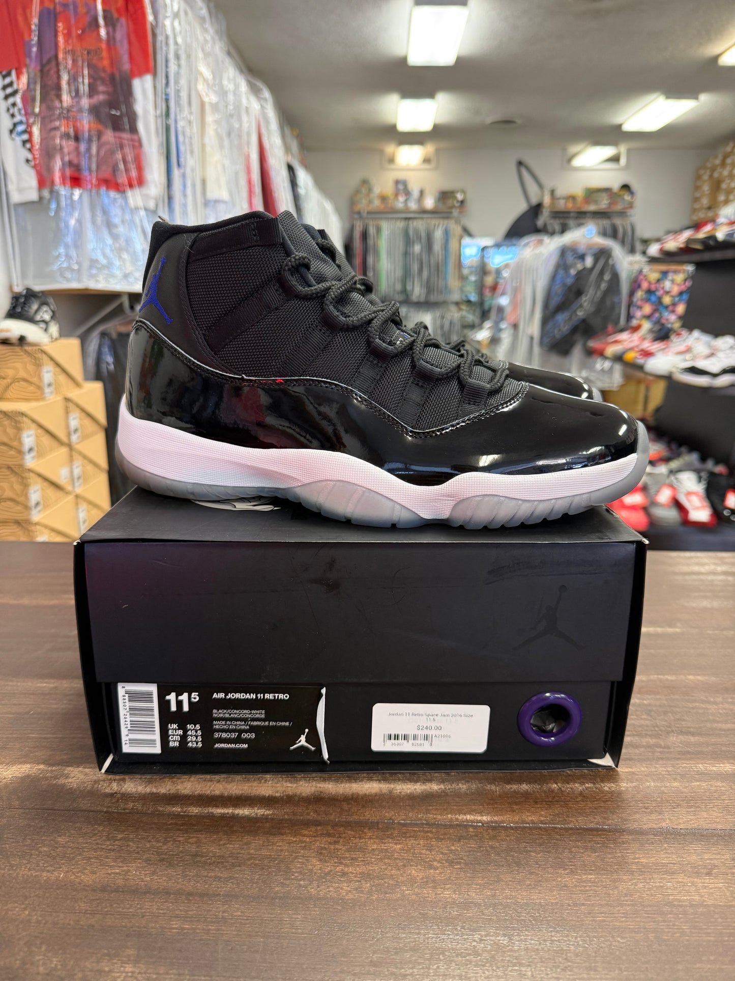 Jordan 11 Retro Space Jam 2016