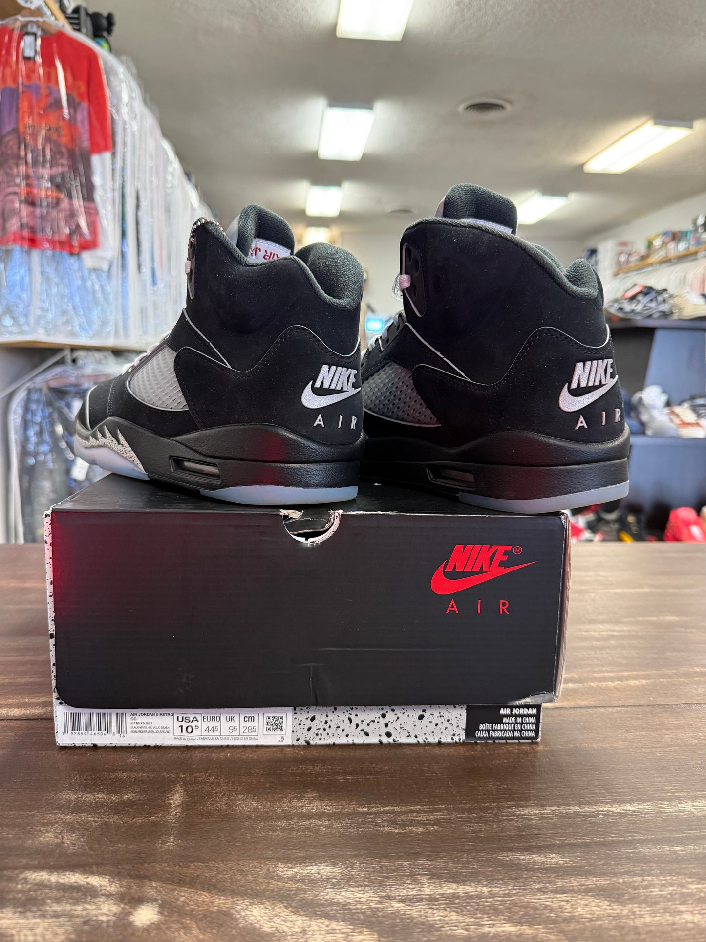 Jordan 5 Black Metallic Reimagined