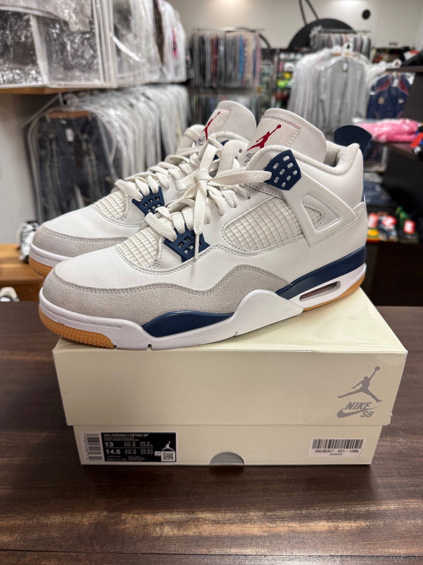 Jordan 4 SB Navy