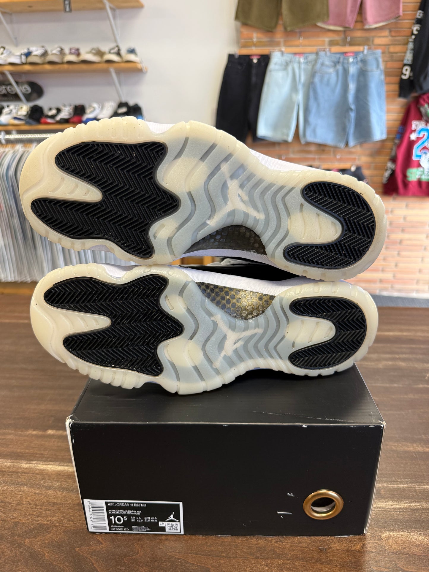 Jordan 11 Retro DMP Gratitude (2023)