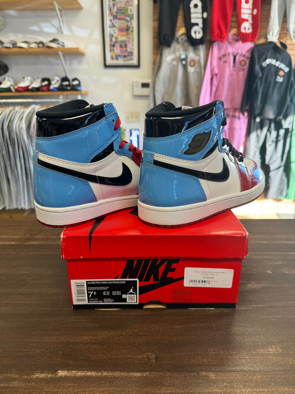 Jordan 1 Retro High Fearless UNC Chicago