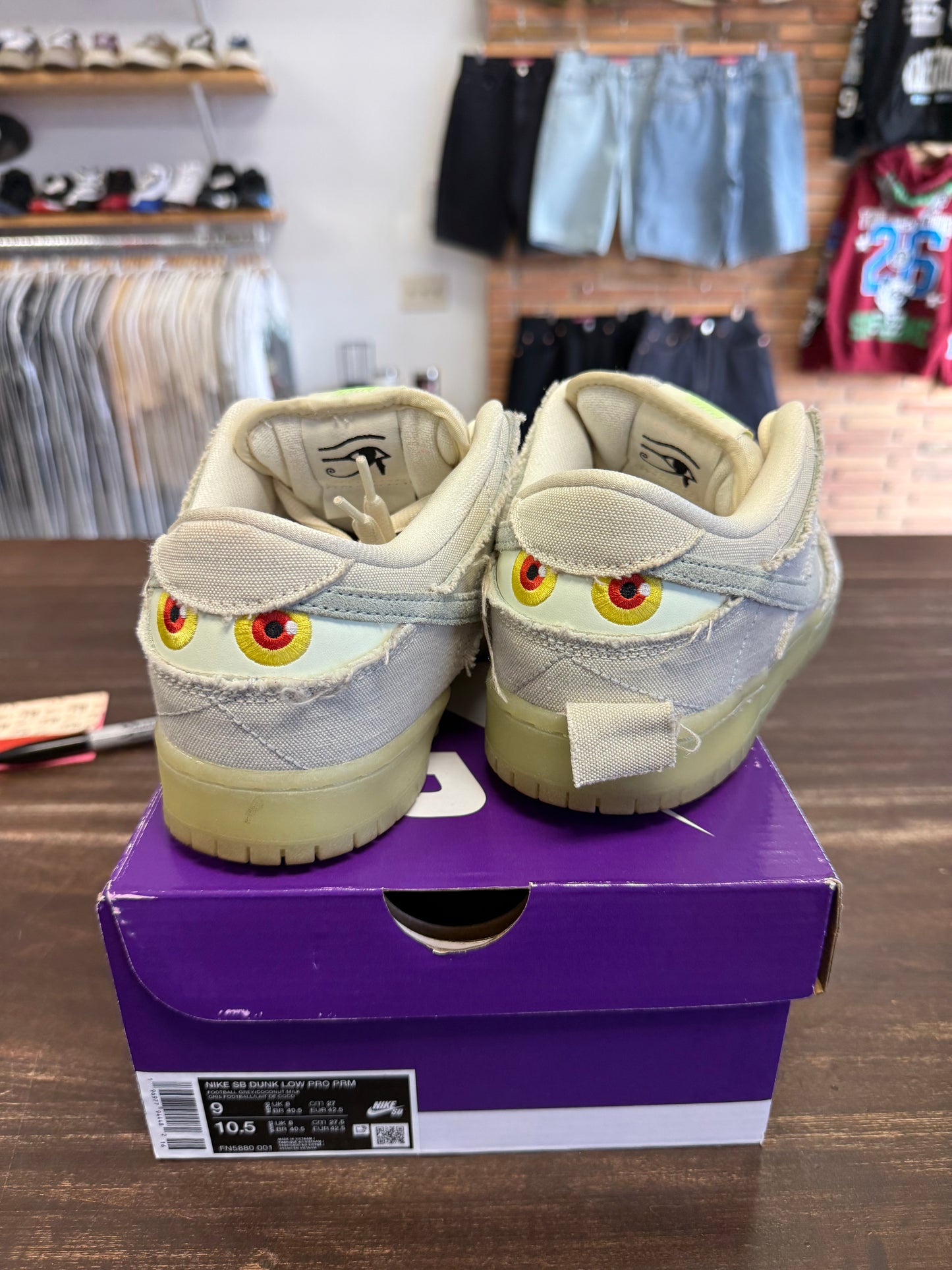 Nike SB Dunk Low Mummy