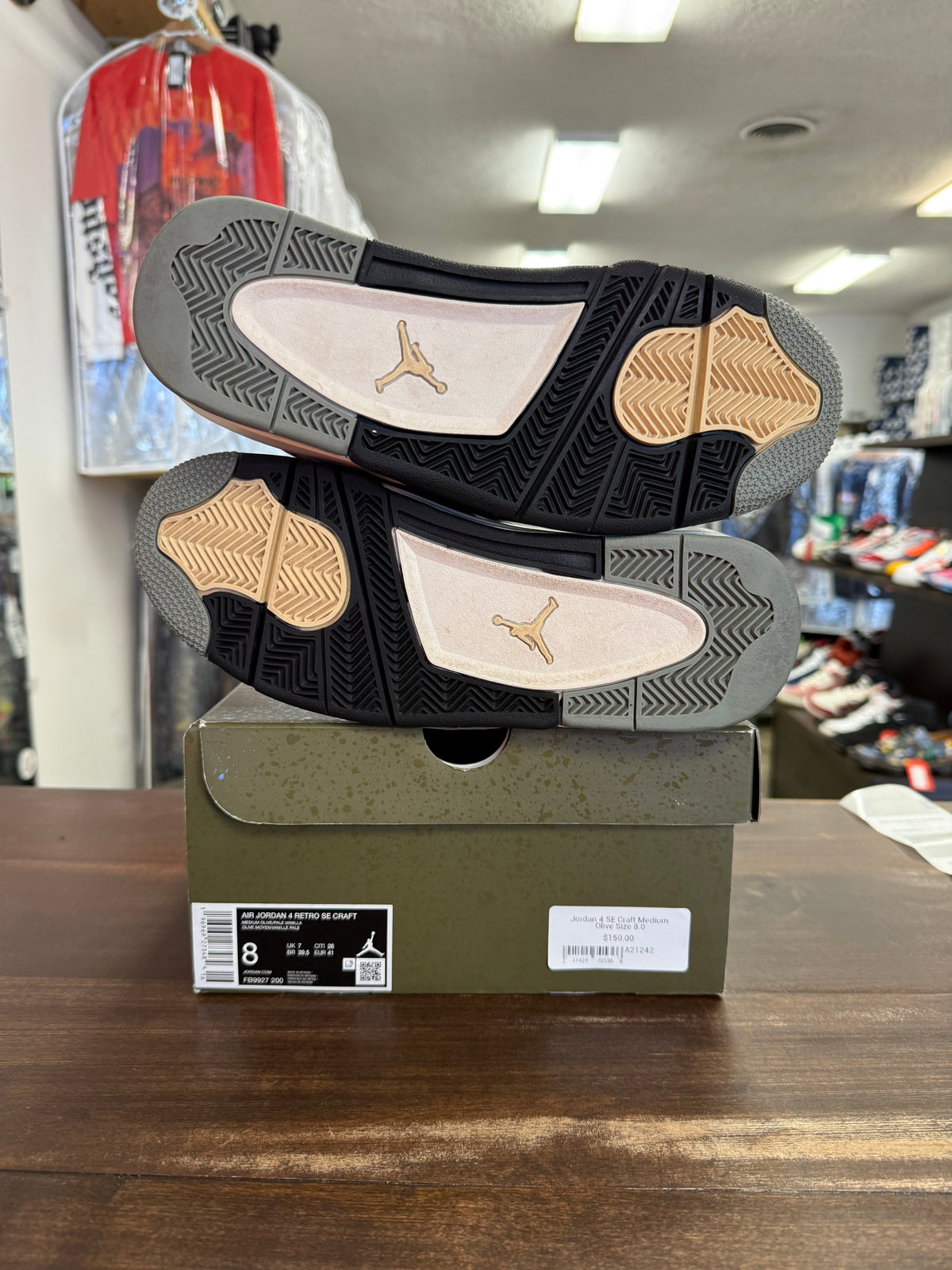 Jordan 4 SE Craft Medium Olive