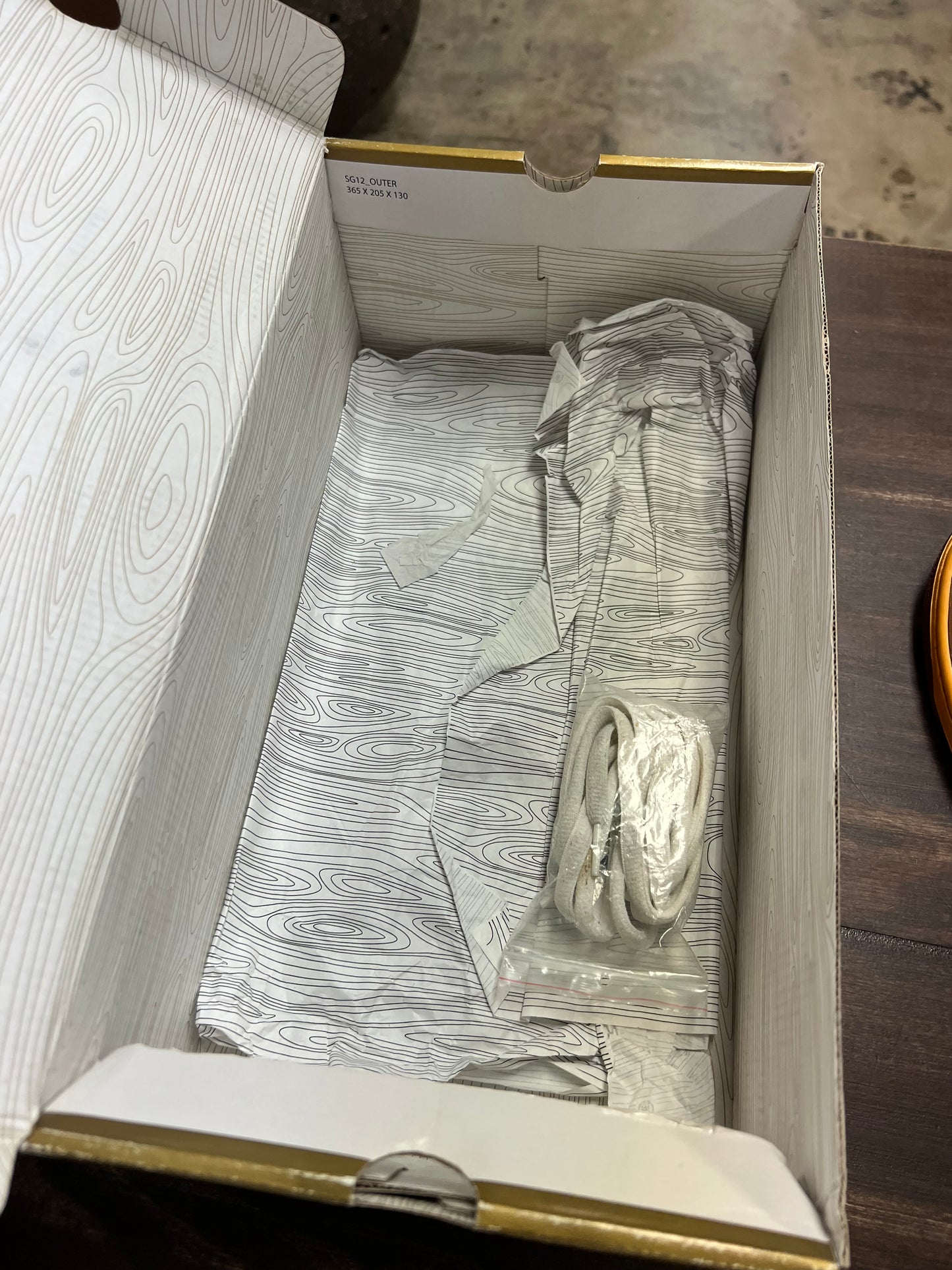 Nike SB Dunk Low Newcastle Brown Ale