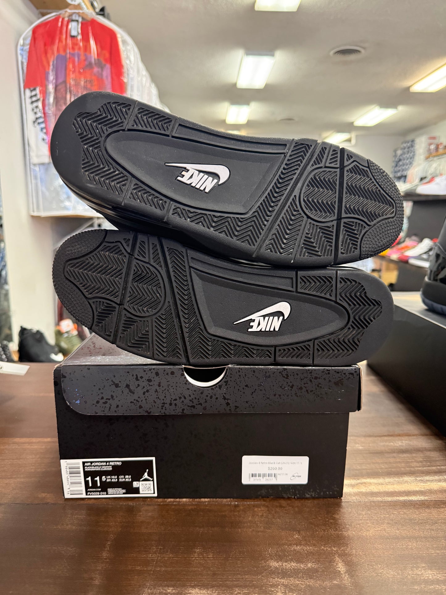 Jordan 4 Retro Black Cat (2025)
