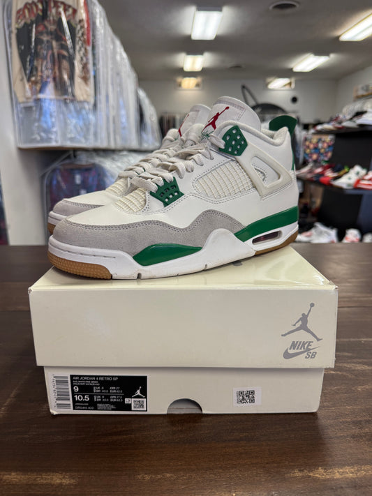 Jordan 4 Retro SB Pine Green