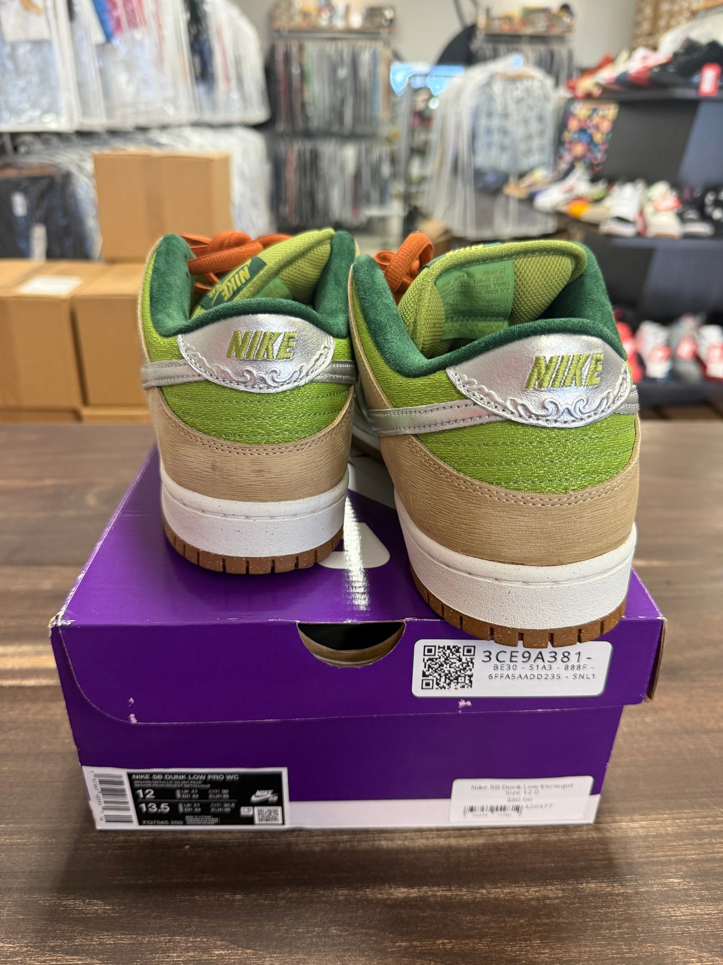 Nike SB Dunk Low Escargot