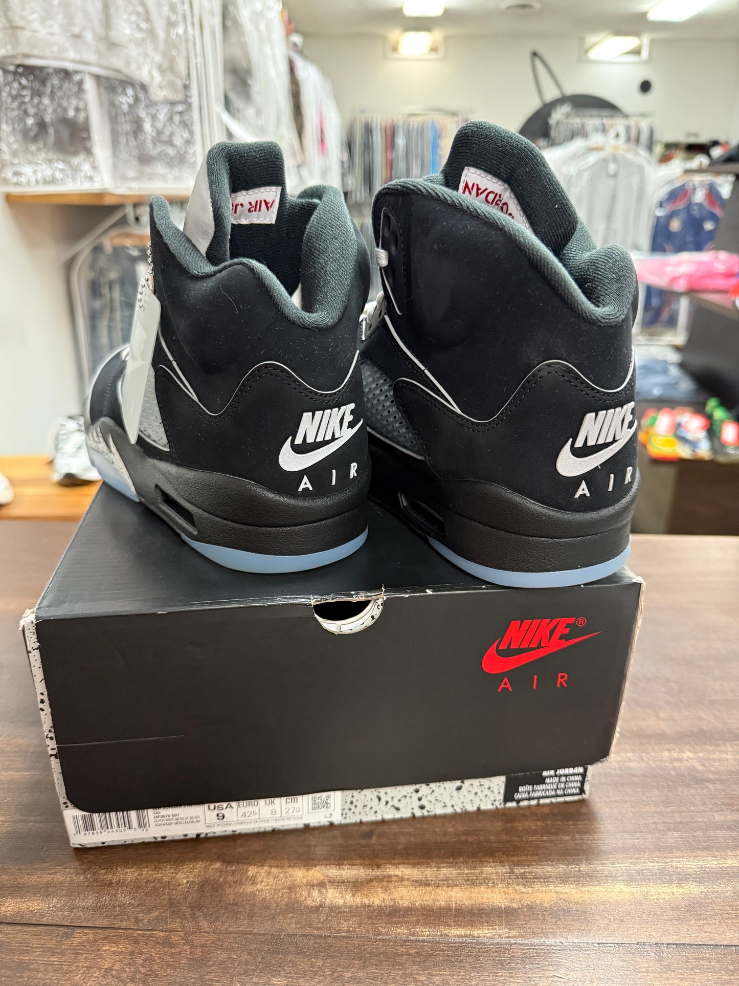Jordan 5 OG Black Metallic Reimagined