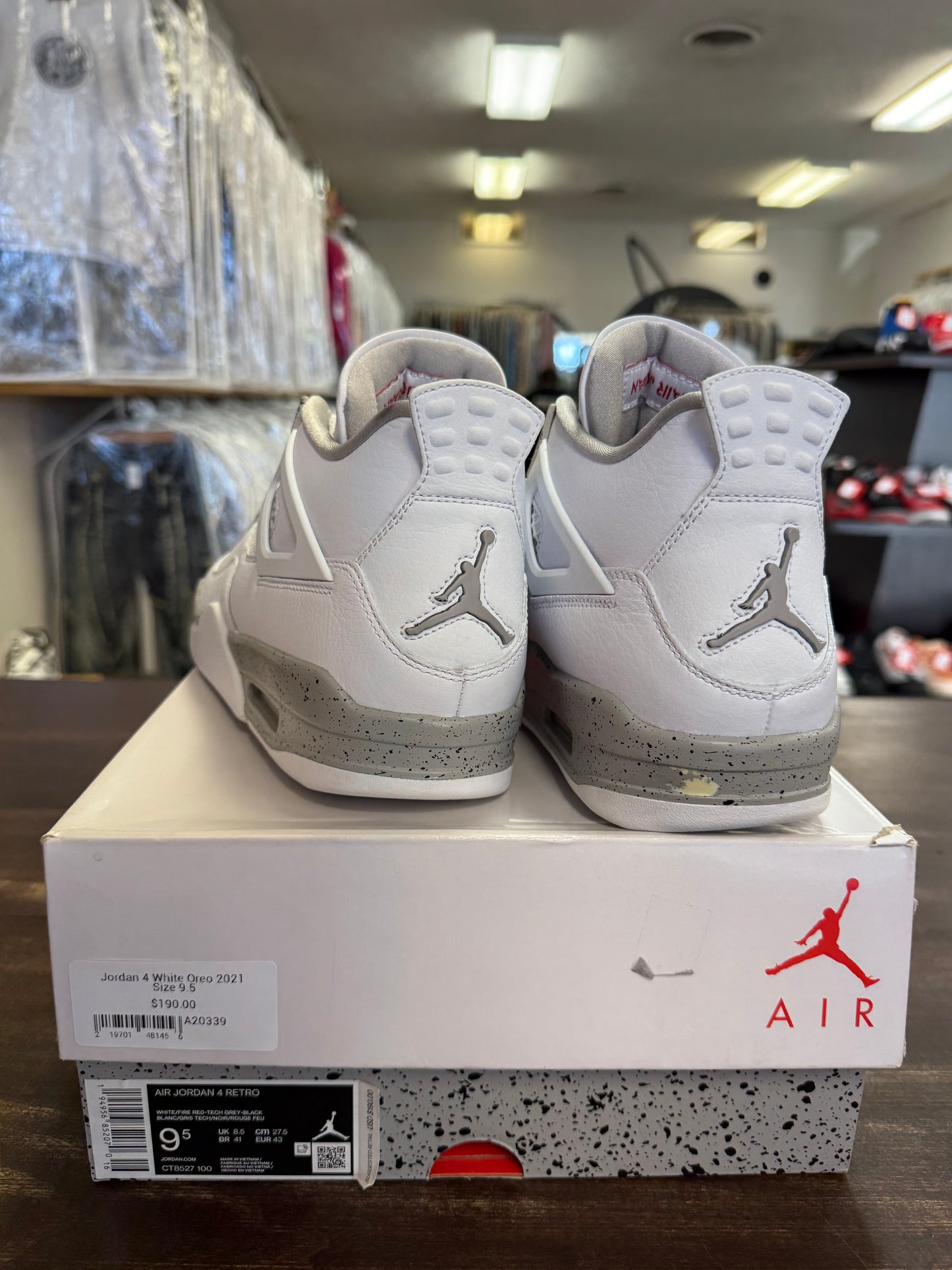 Jordan 4 White Oreo 2021