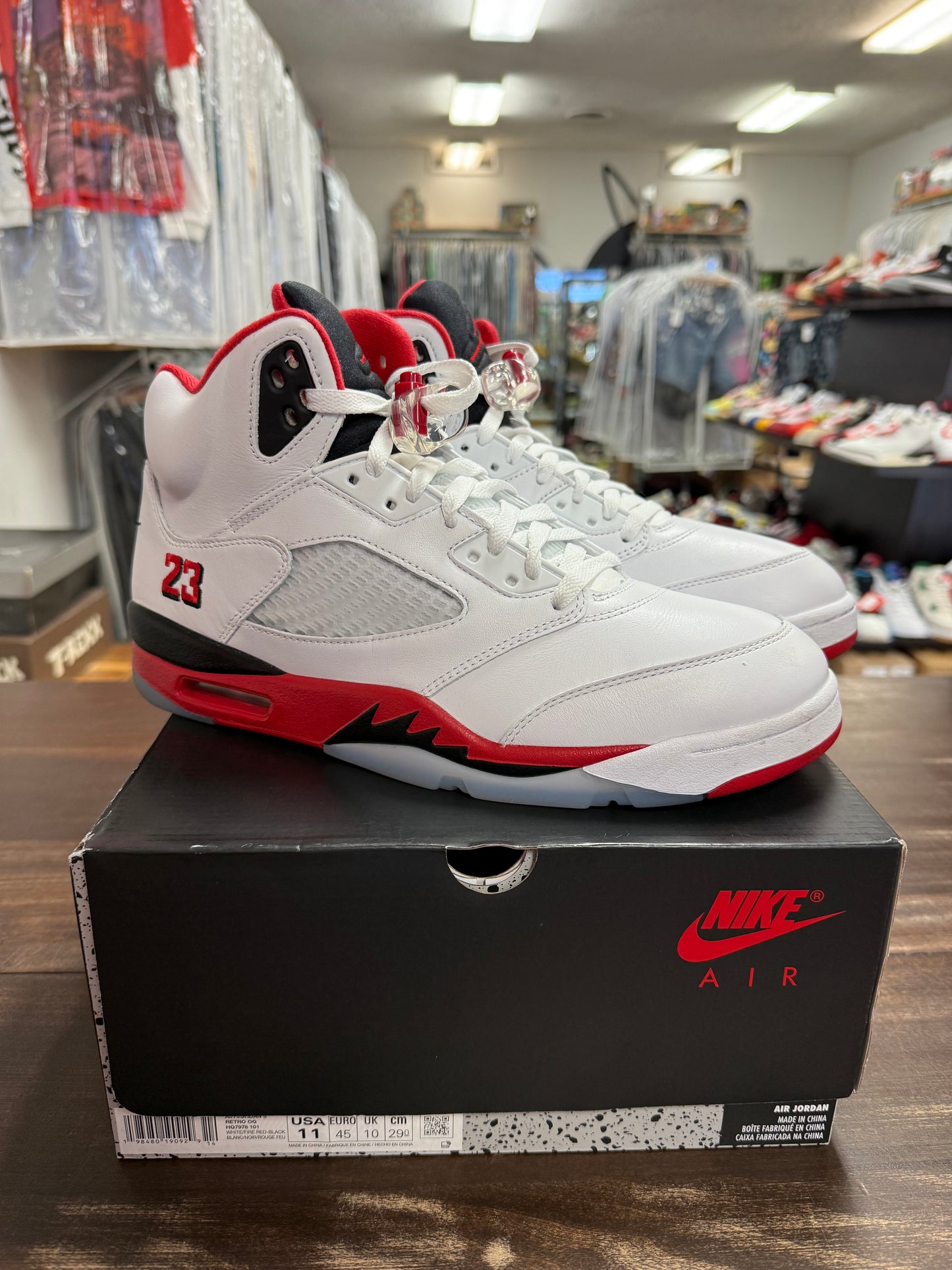 Jordan 5 Fire Red Black Tongue 2025