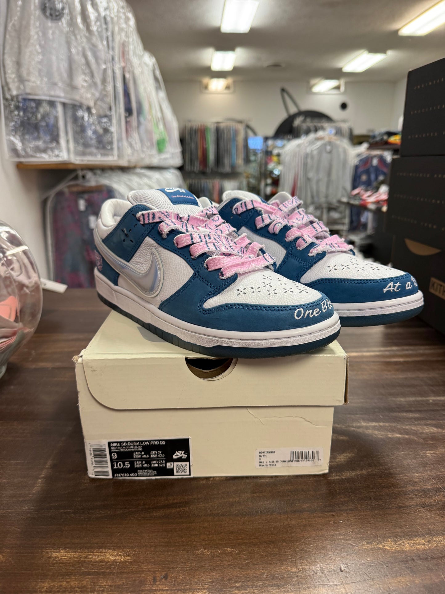 Nike SB Dunk Low Born x Raised