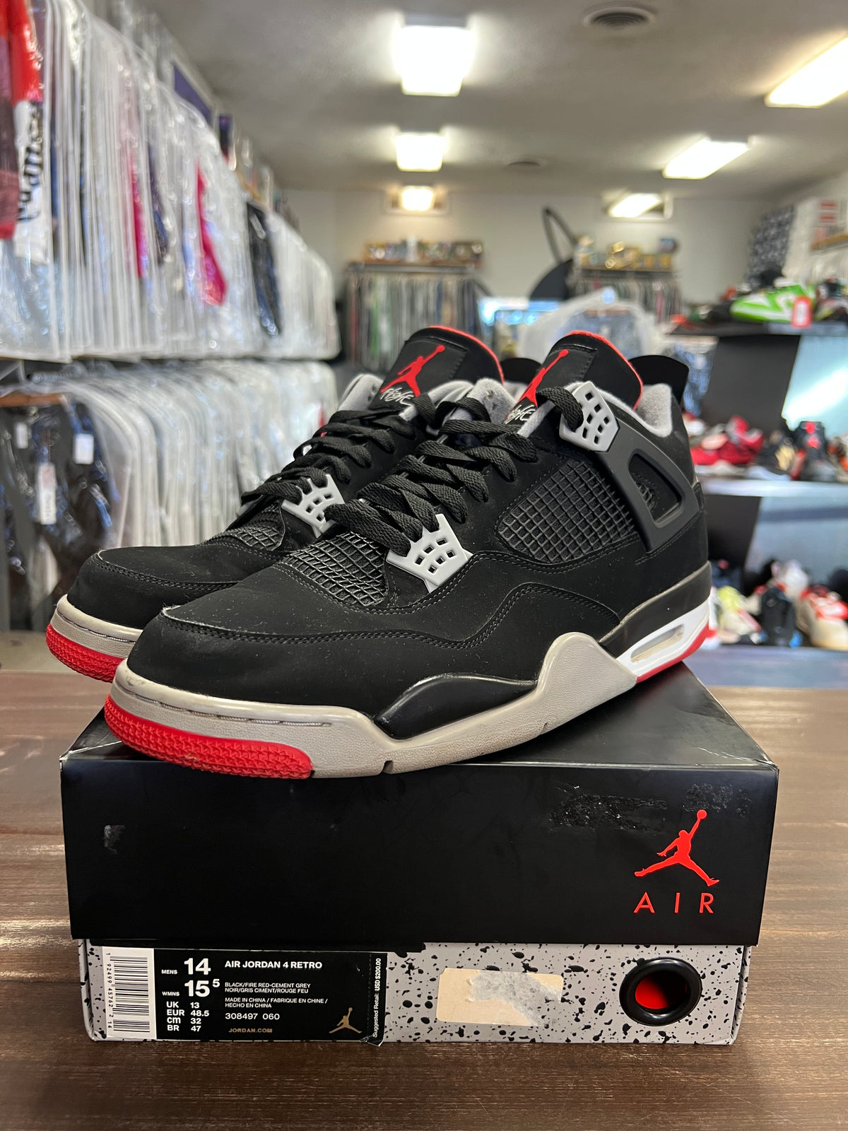 Jordan 4 Retro Bred (2019)