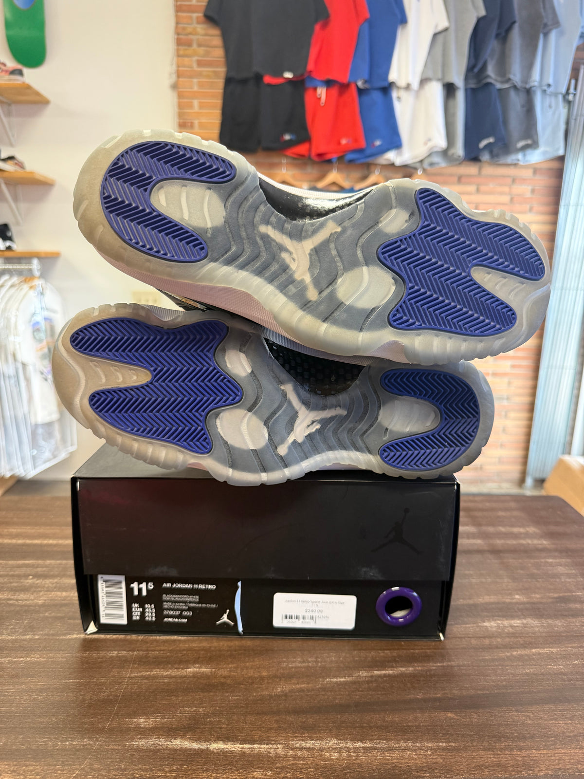 Jordan 11 Retro Space Jam 2016