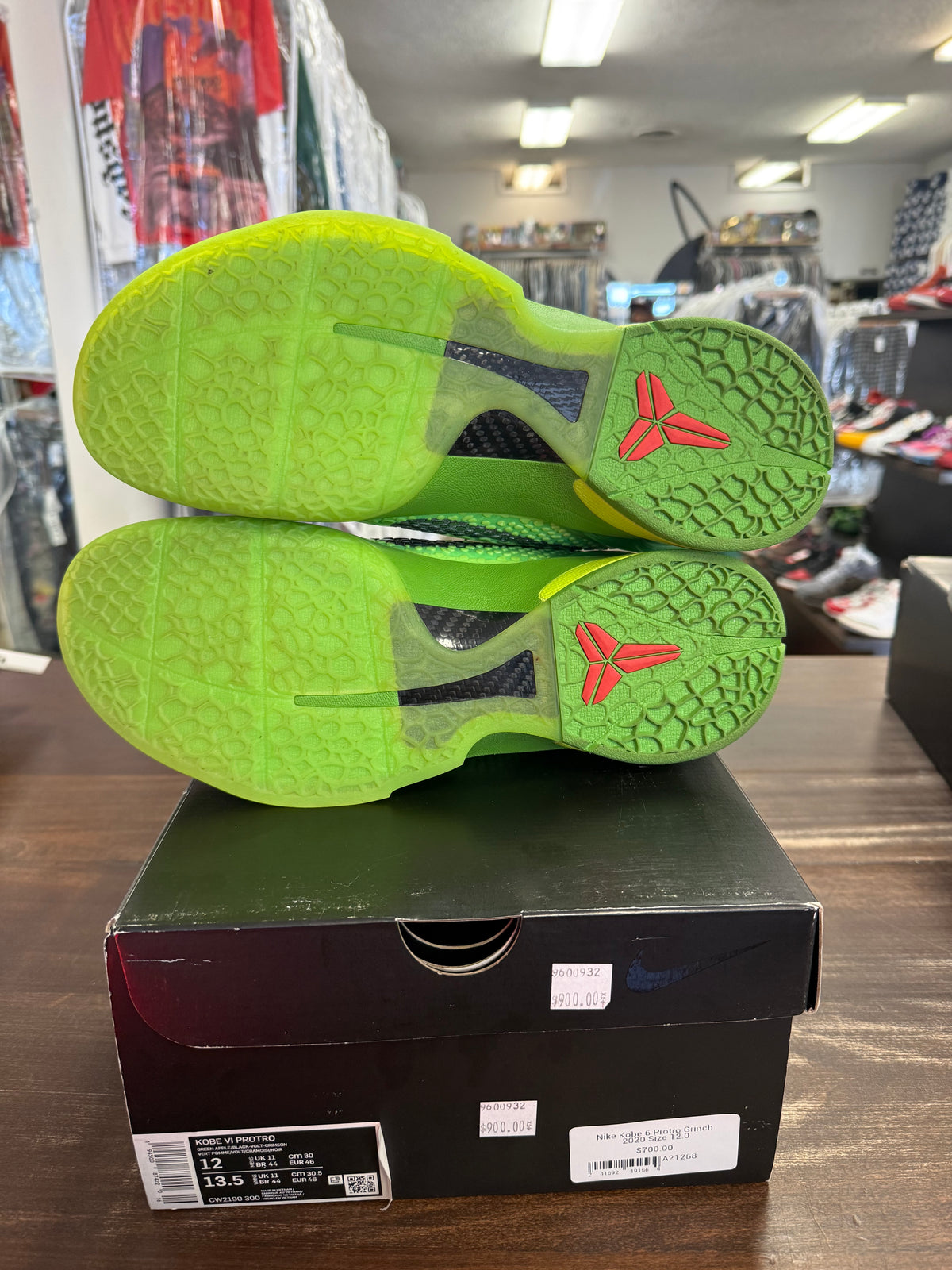 Nike Kobe 6 Protro Grinch 2020