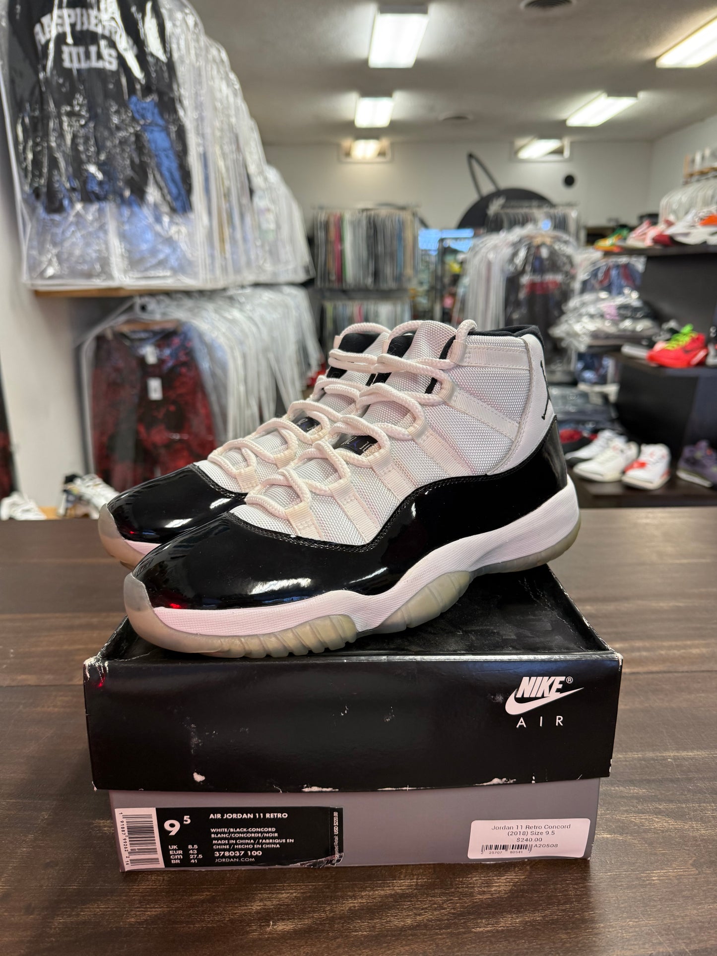 Jordan 11 Retro Concord (2018)